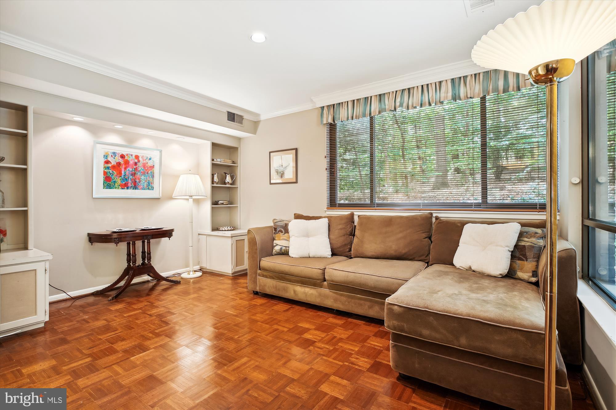 SUMNER VILLAGE - Residential