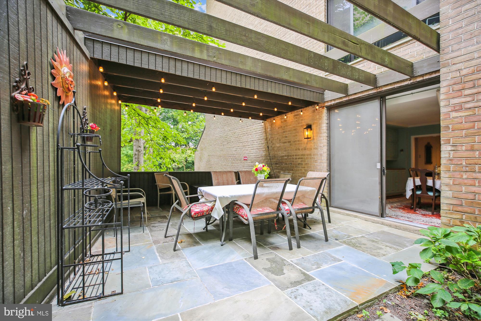 SUMNER VILLAGE - Residential