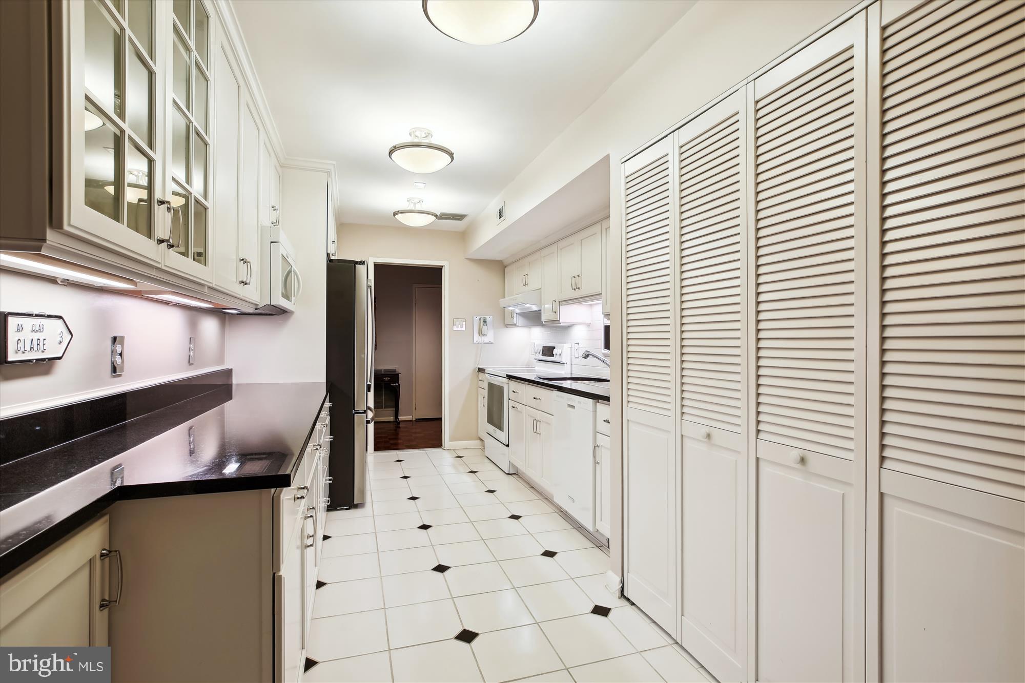 SUMNER VILLAGE - Residential