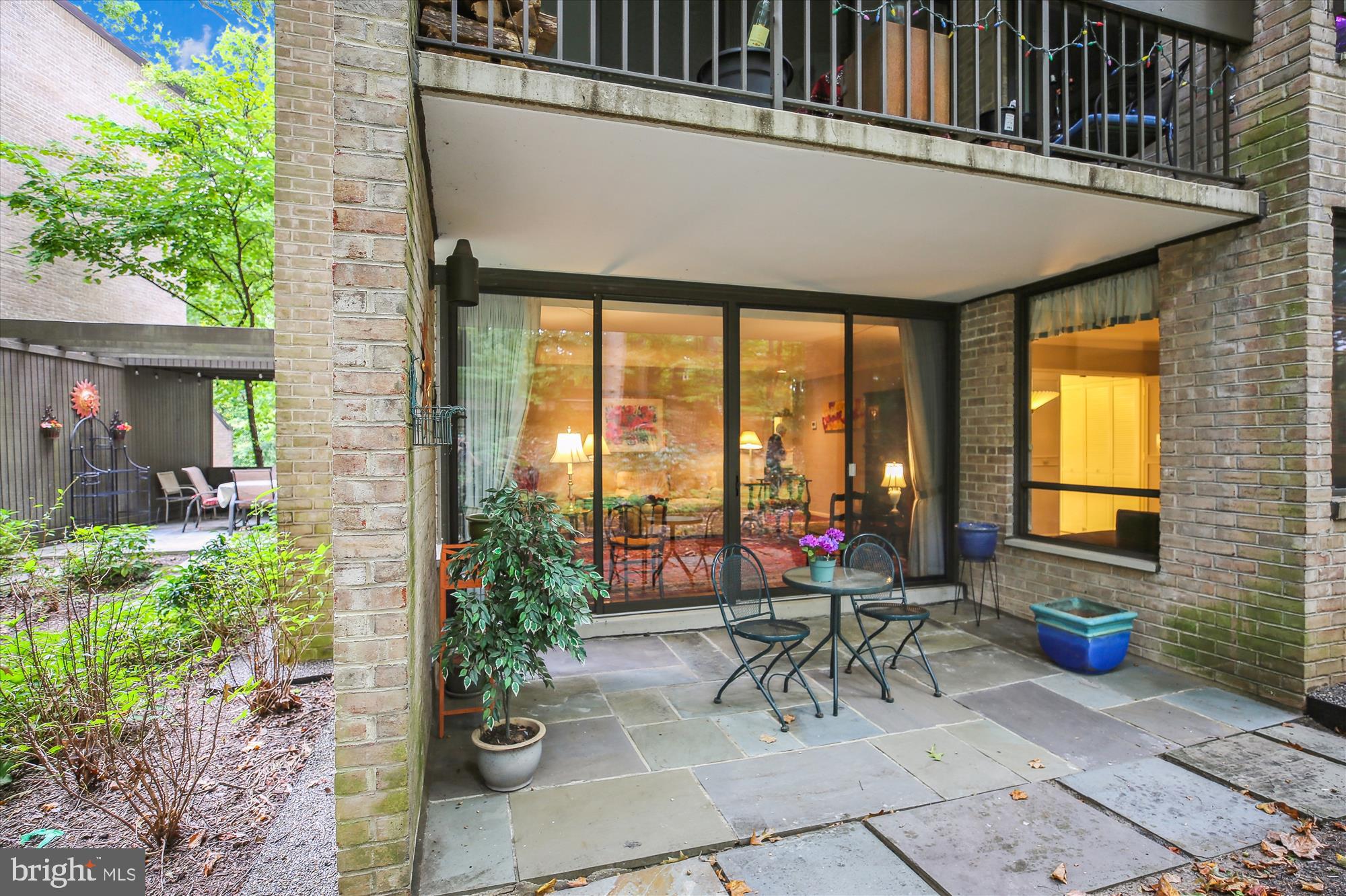 SUMNER VILLAGE - Residential