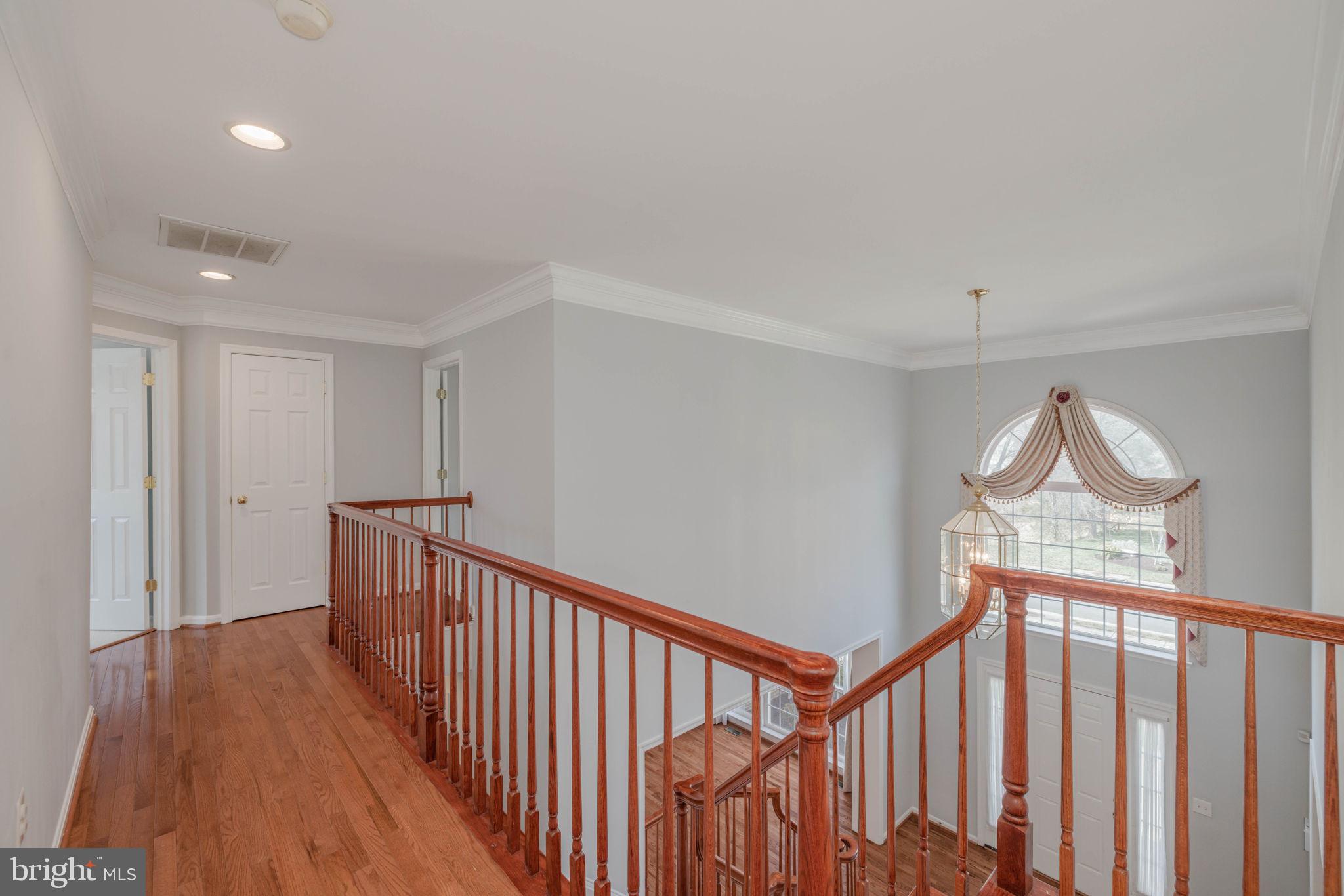 CATON WOODS - Residential