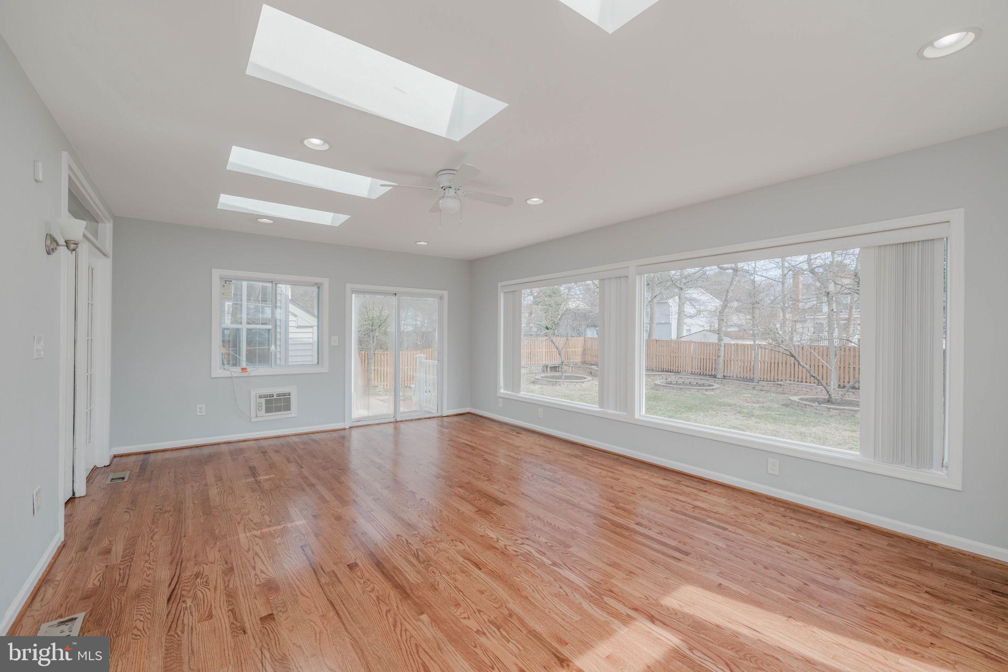 CATON WOODS - Residential