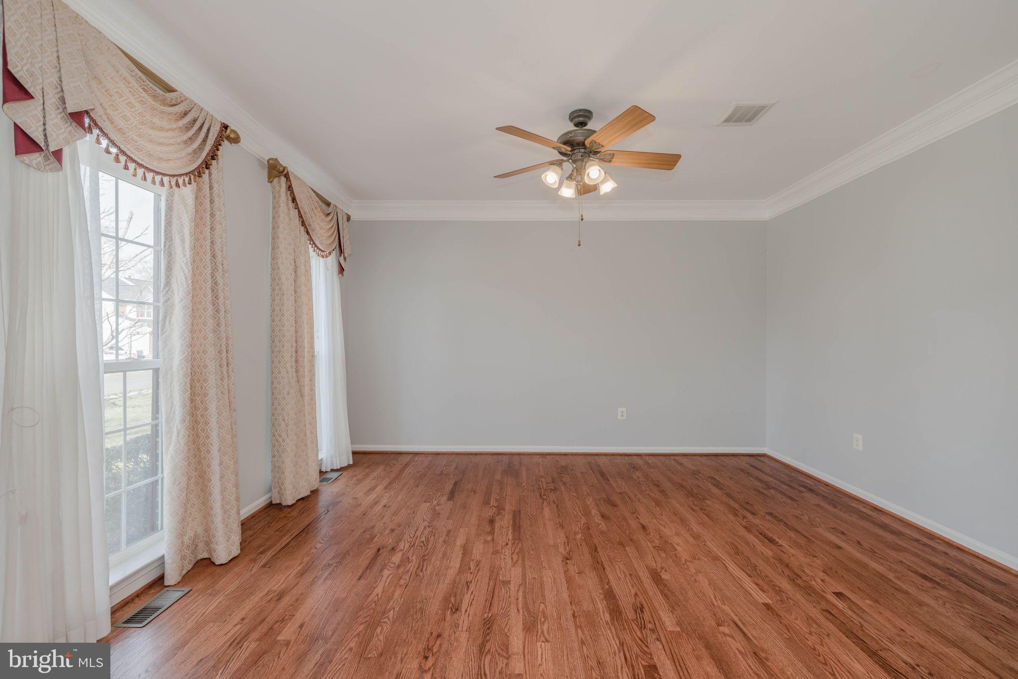 CATON WOODS - Residential