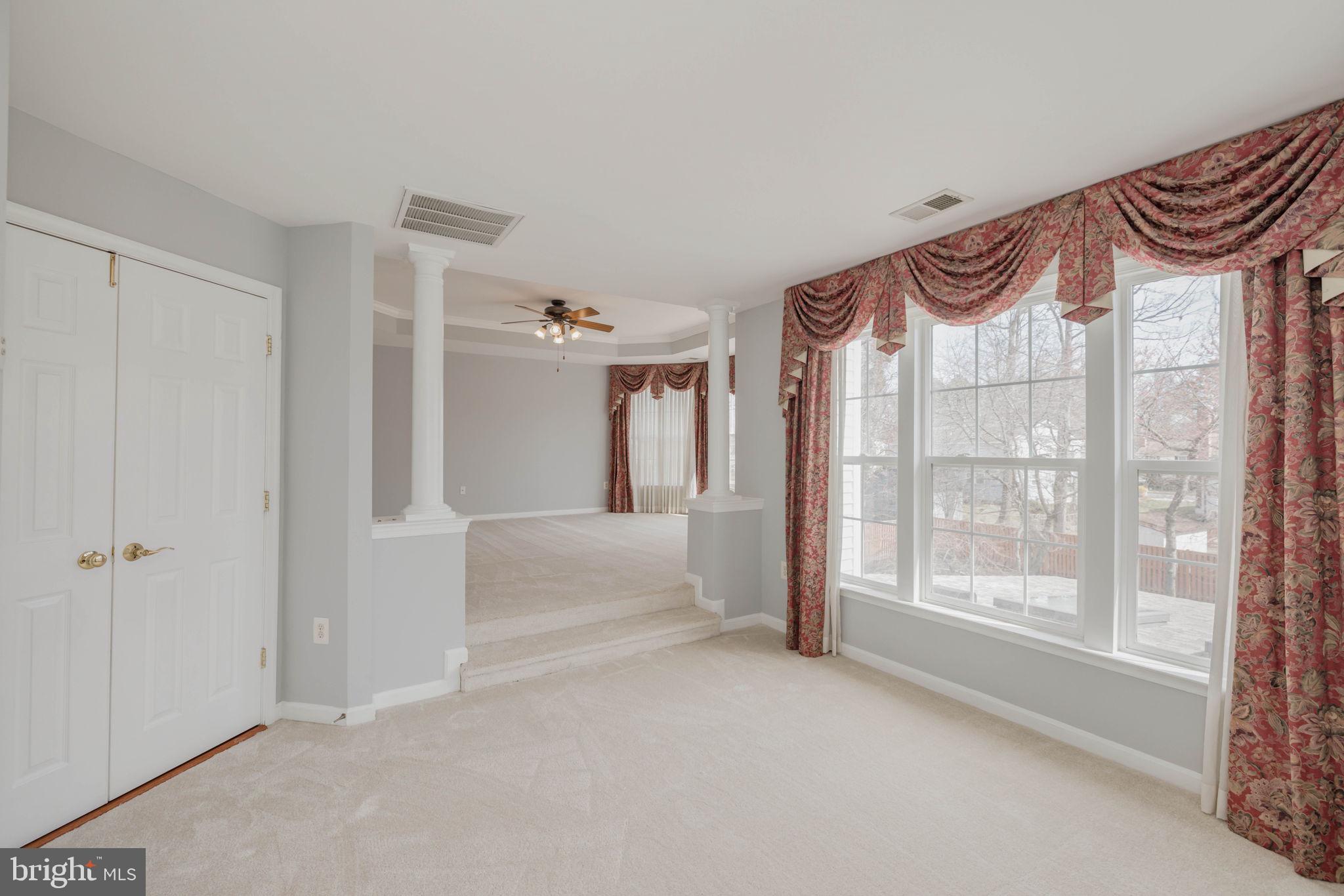 CATON WOODS - Residential