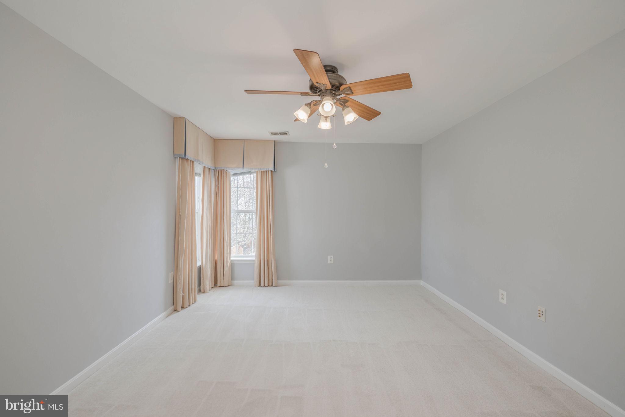 CATON WOODS - Residential