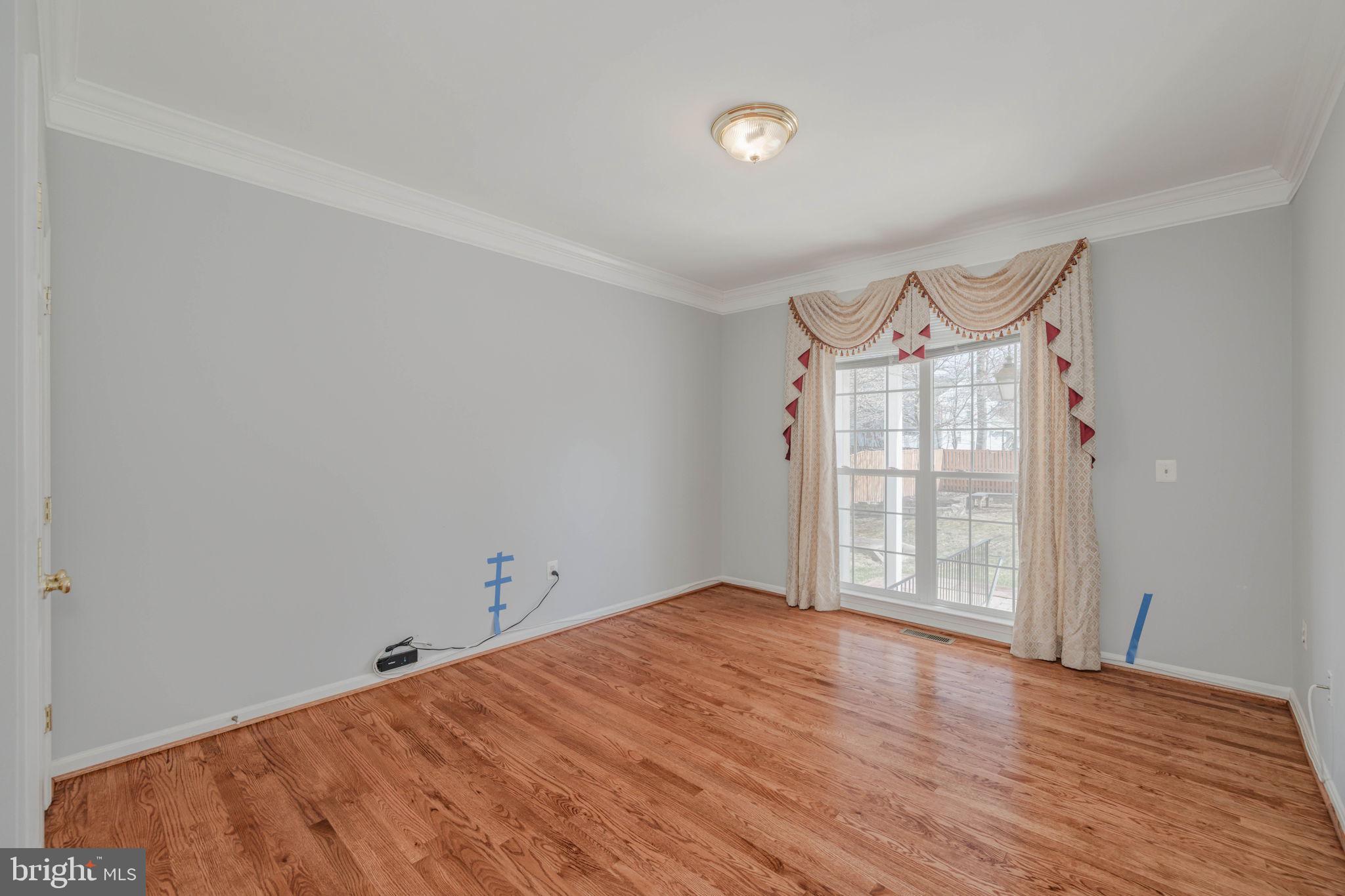 CATON WOODS - Residential