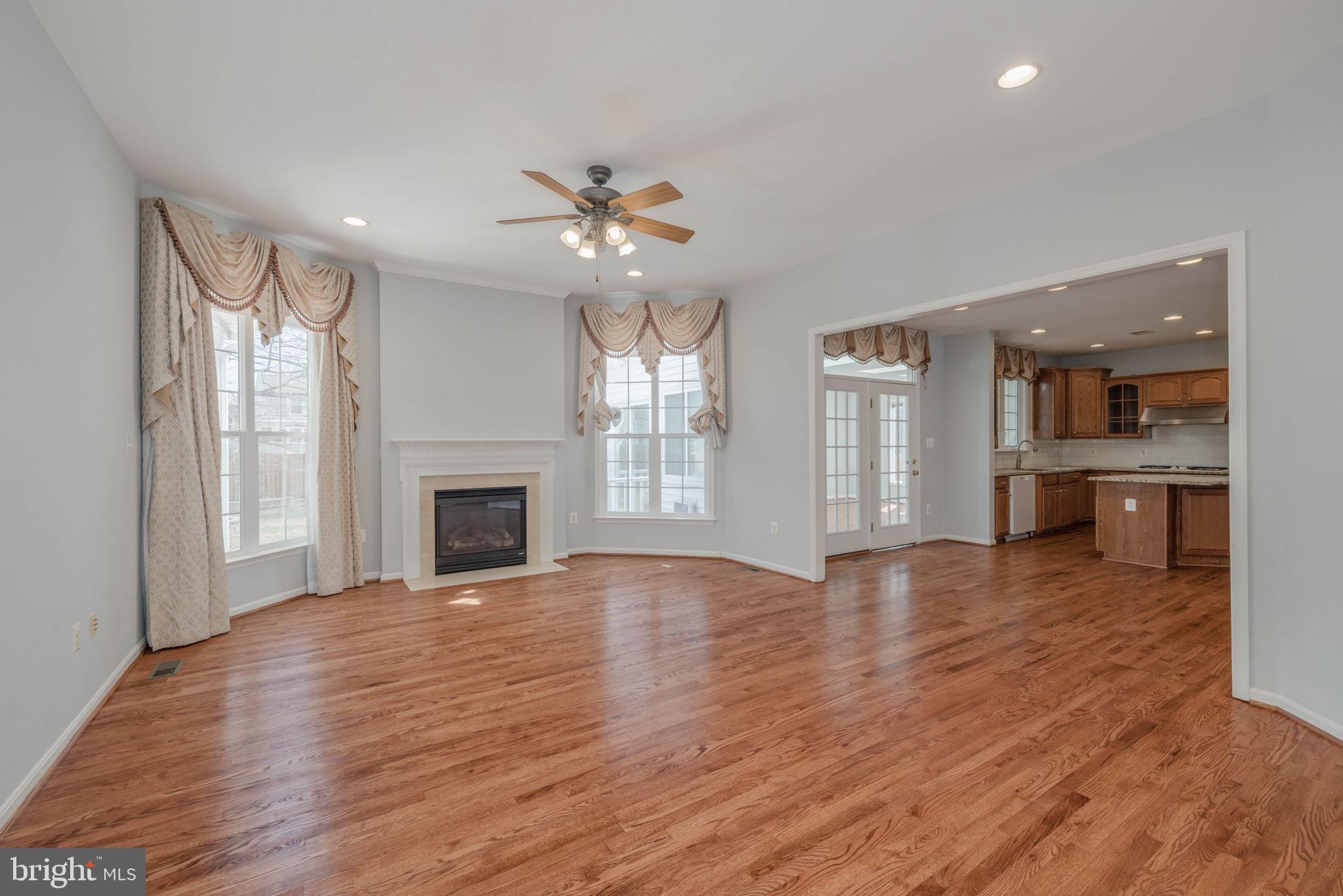 CATON WOODS - Residential