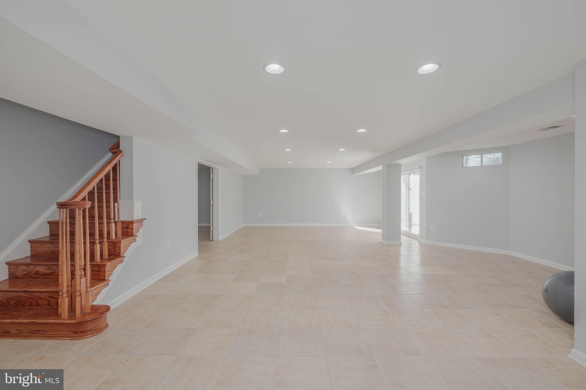 CATON WOODS - Residential