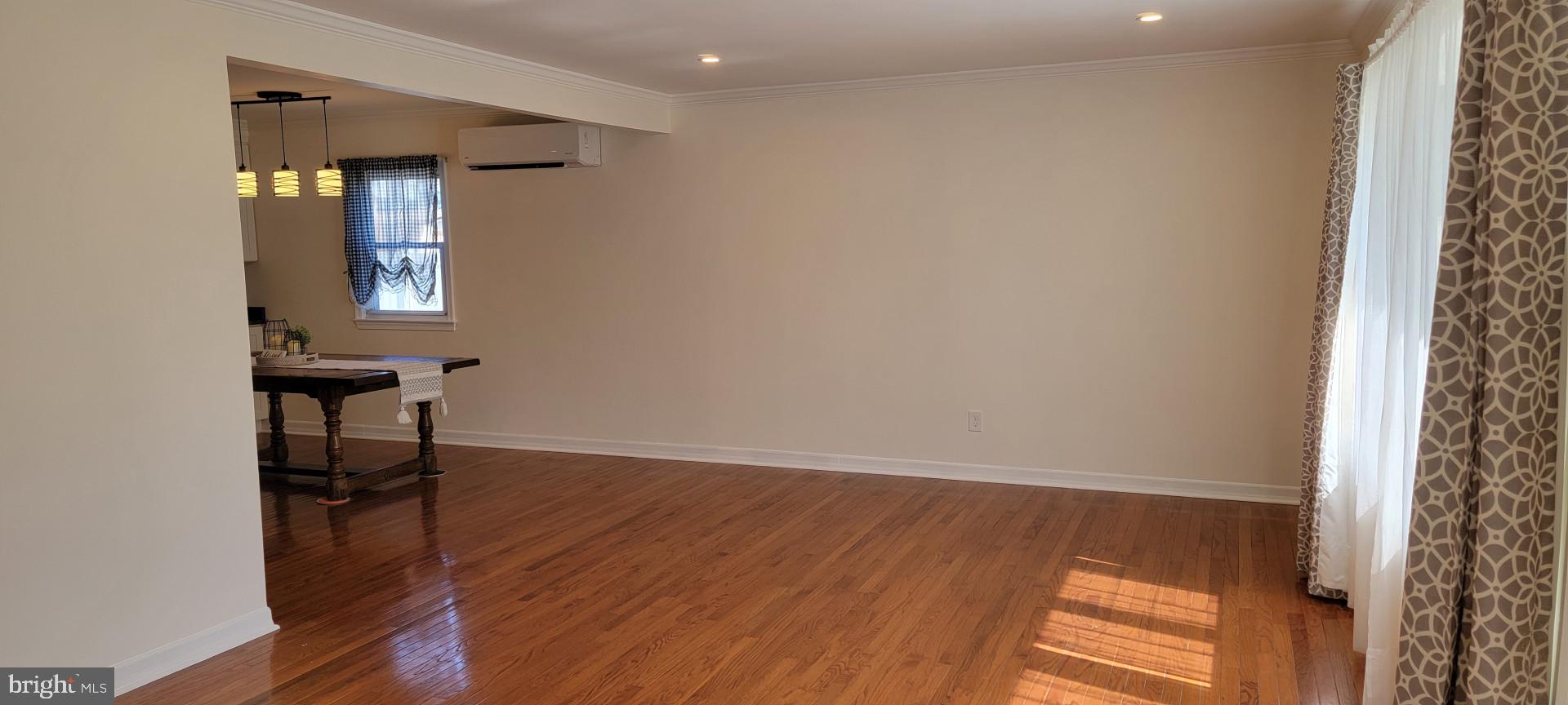 TREVOSE HGTS - Residential