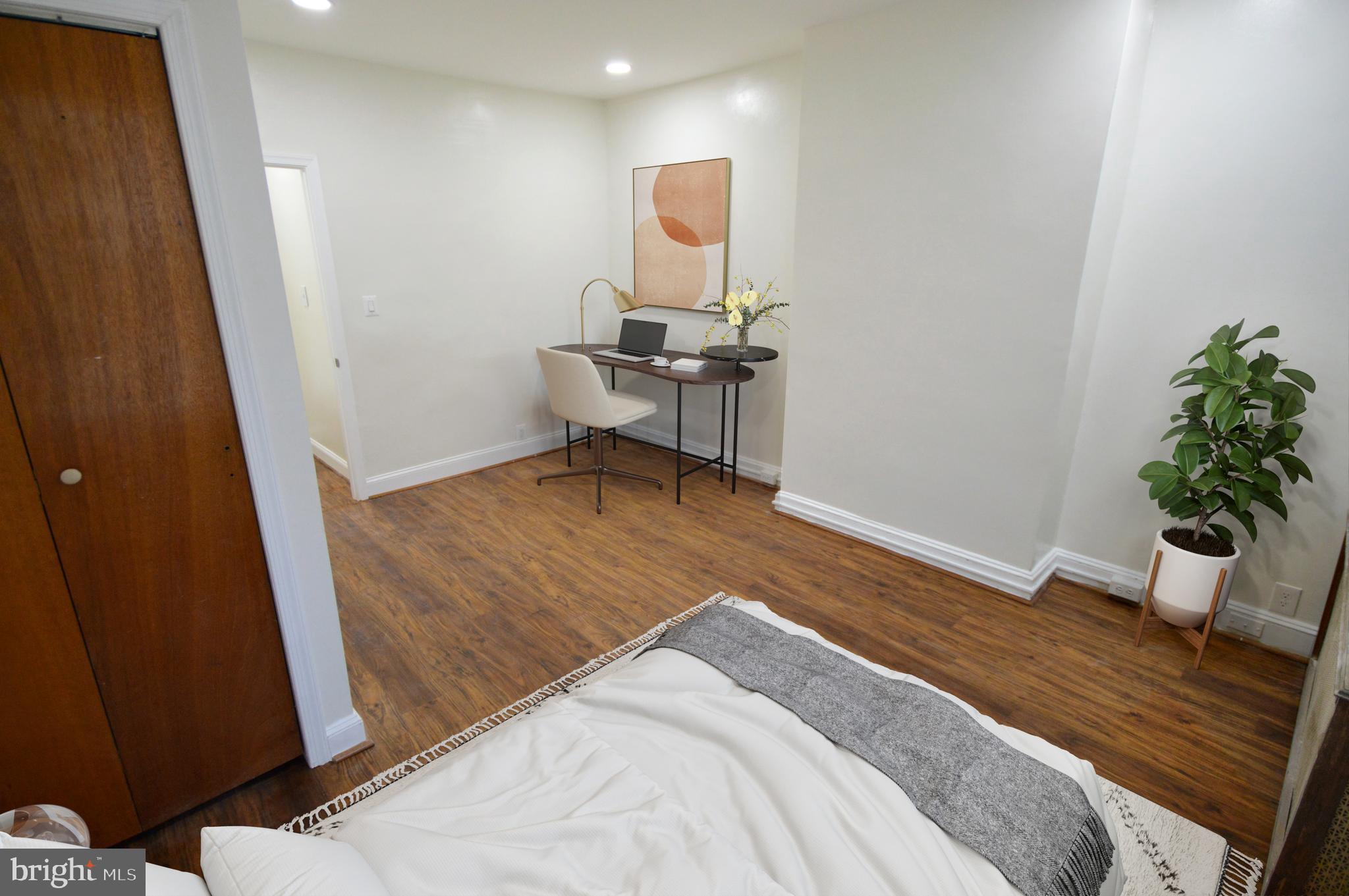 FELLS POINT HISTORIC DISTRICT - Residential Lease