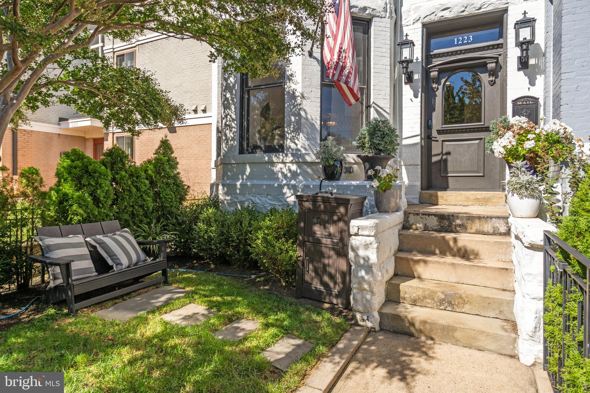 1223 FAIRMONT STREET NW