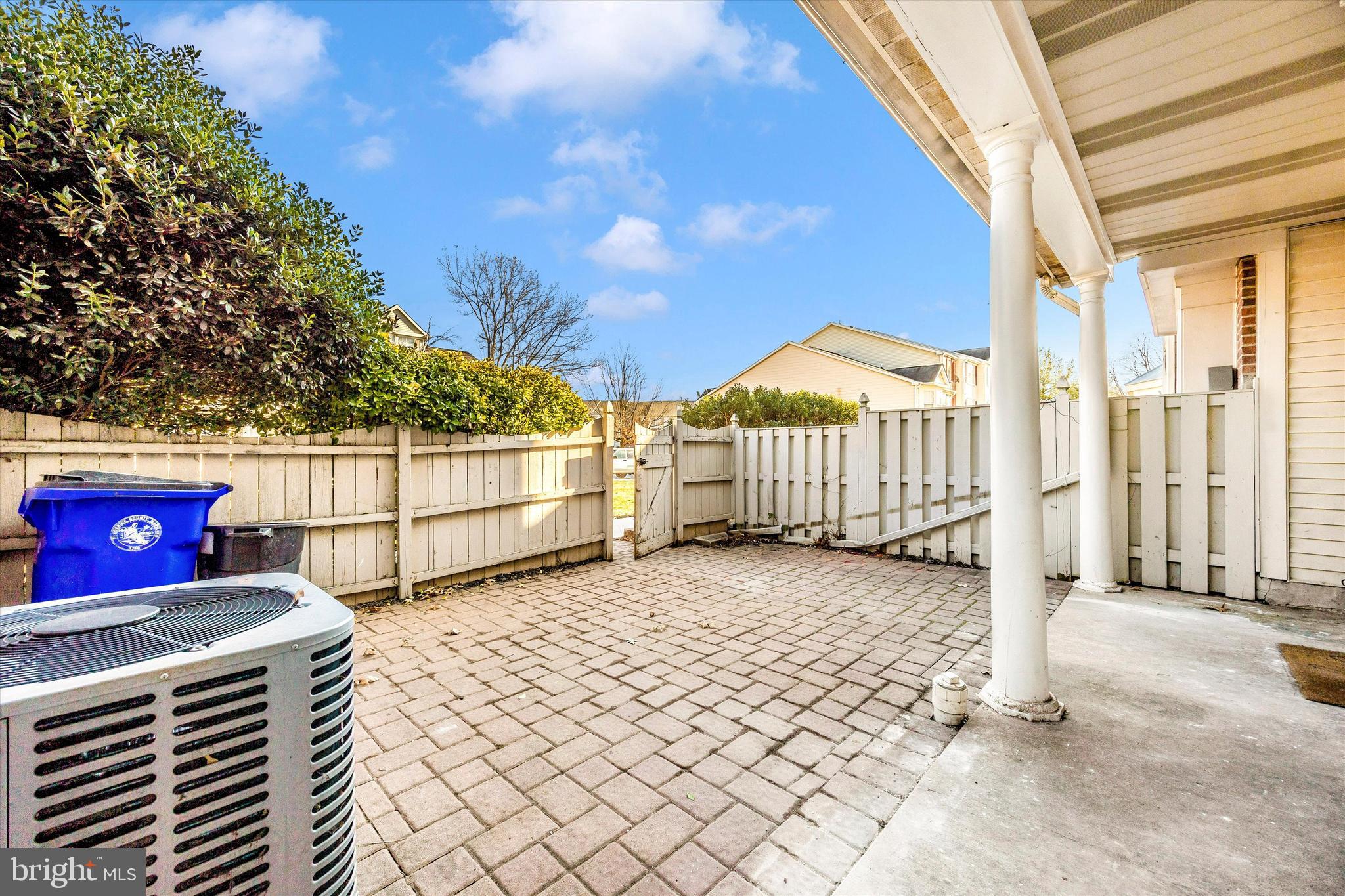 OVERLOOK - Residential