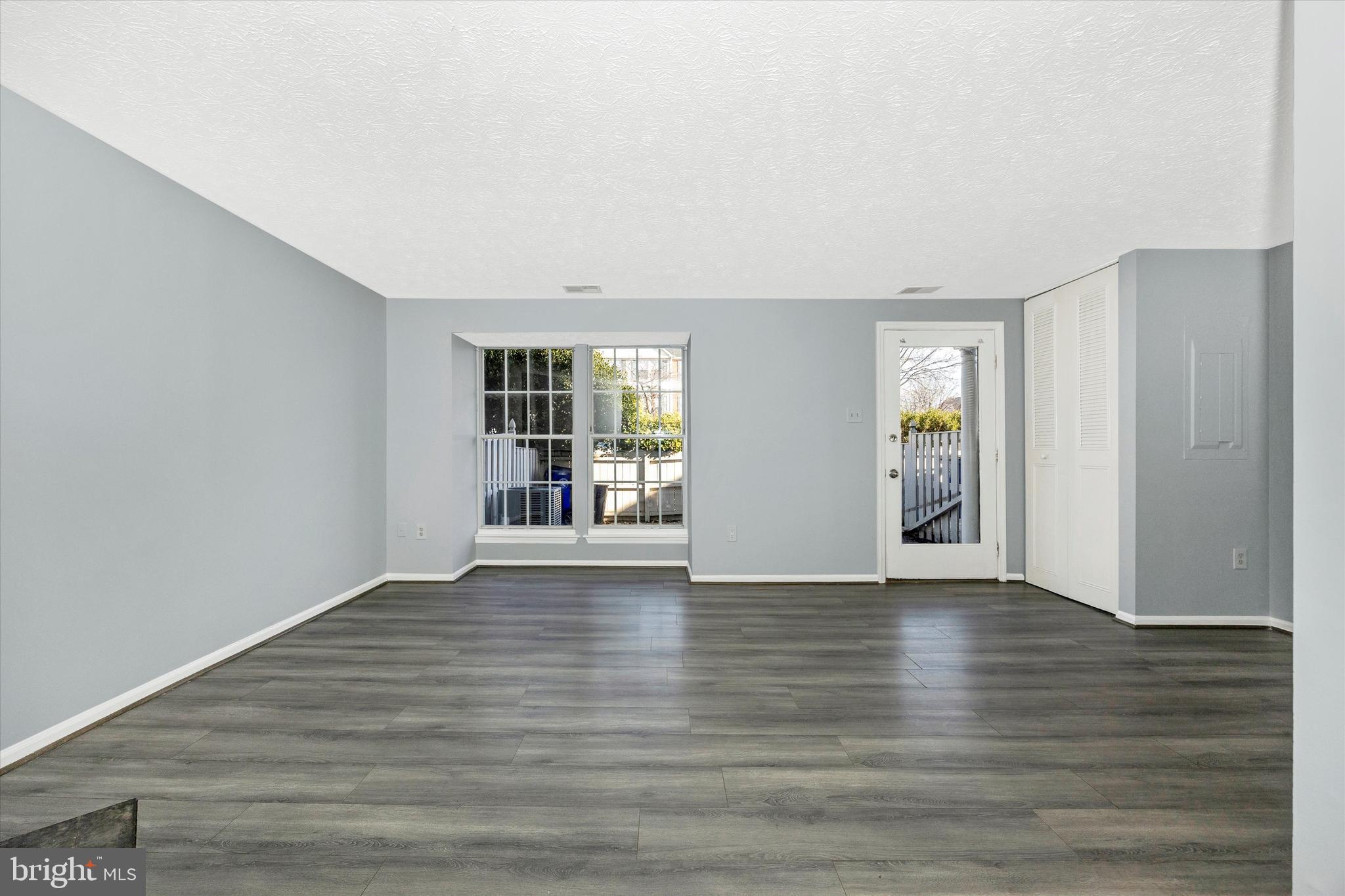 OVERLOOK - Residential