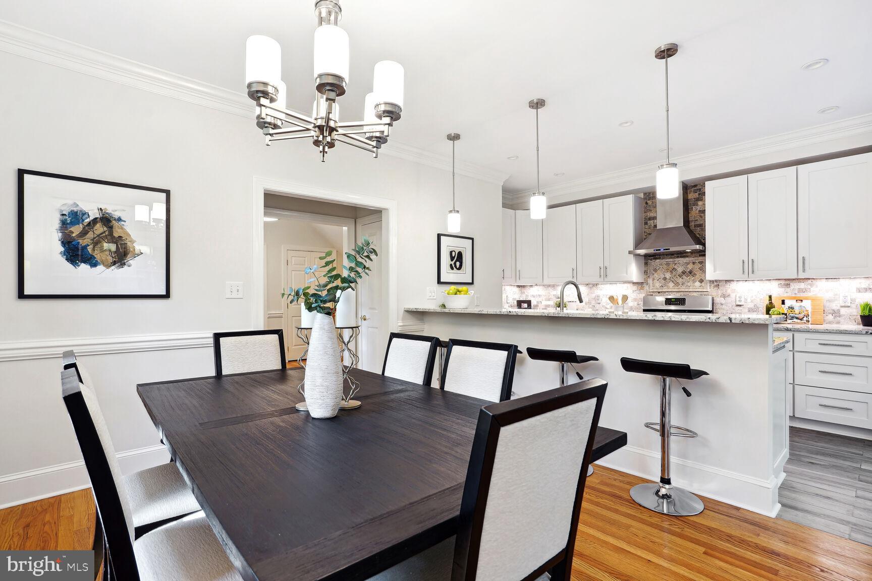 KINGS MANOR SCOTTS - Residential