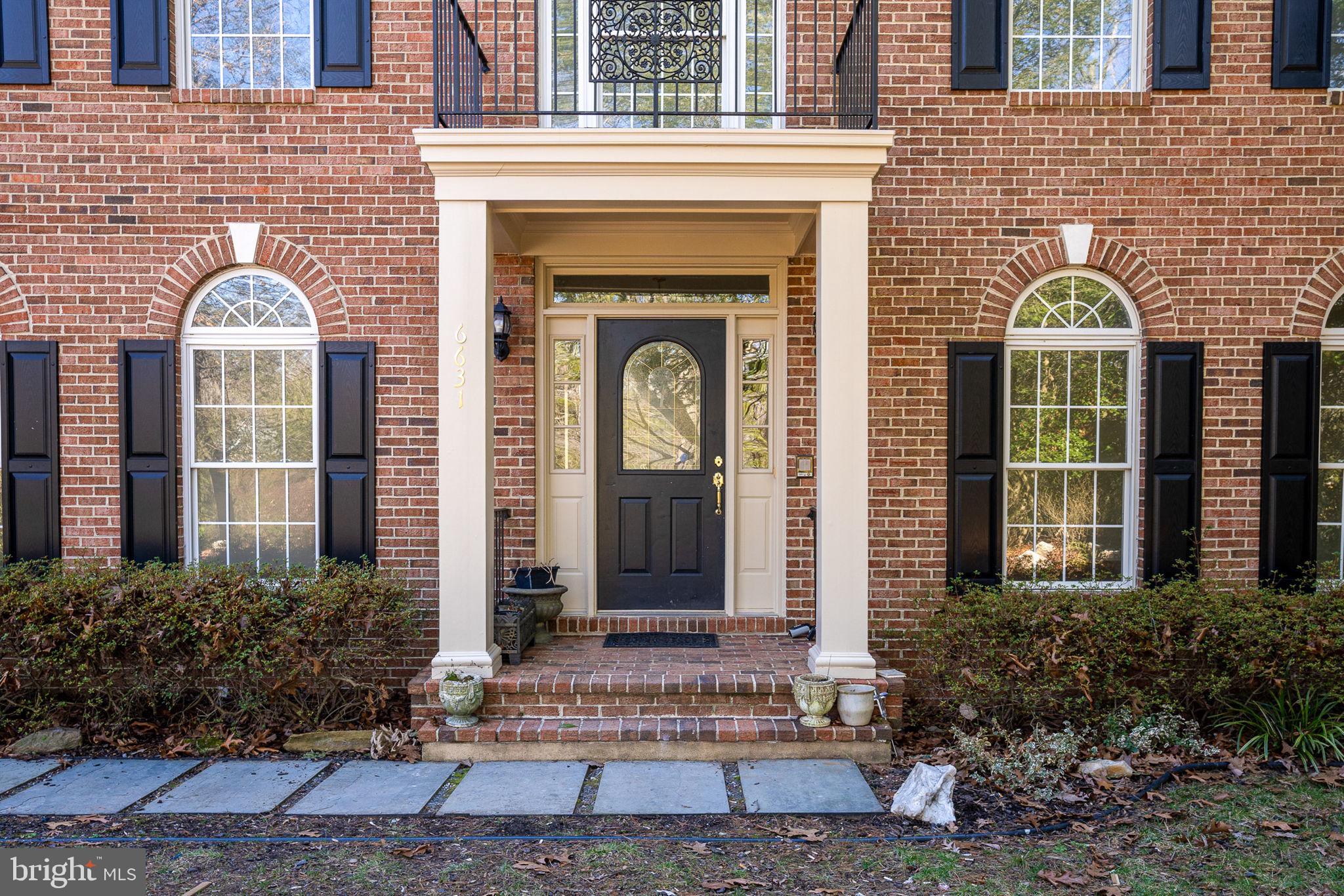 HUNTERS RIDGE - Residential