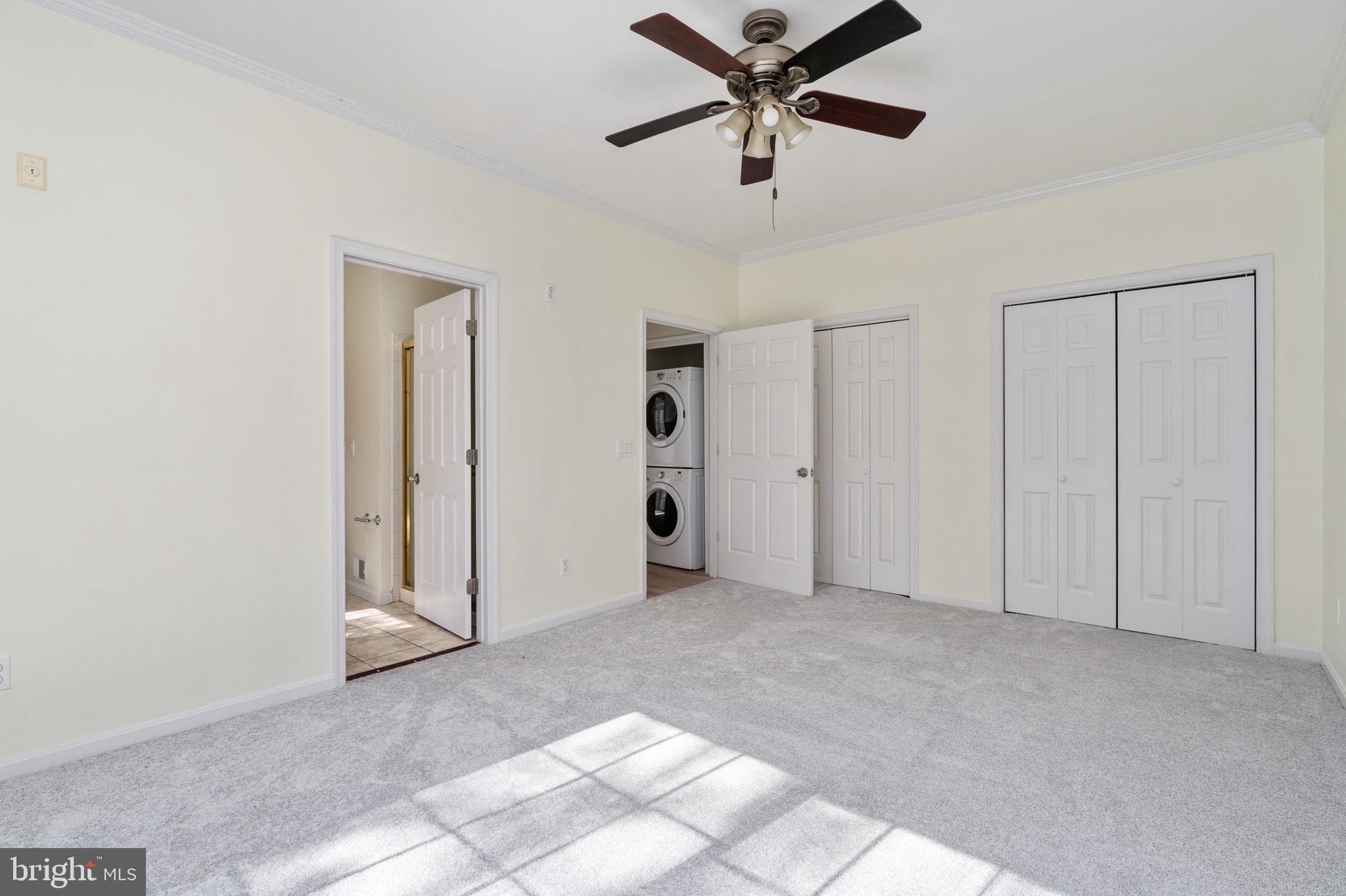 HUNTERS RIDGE - Residential