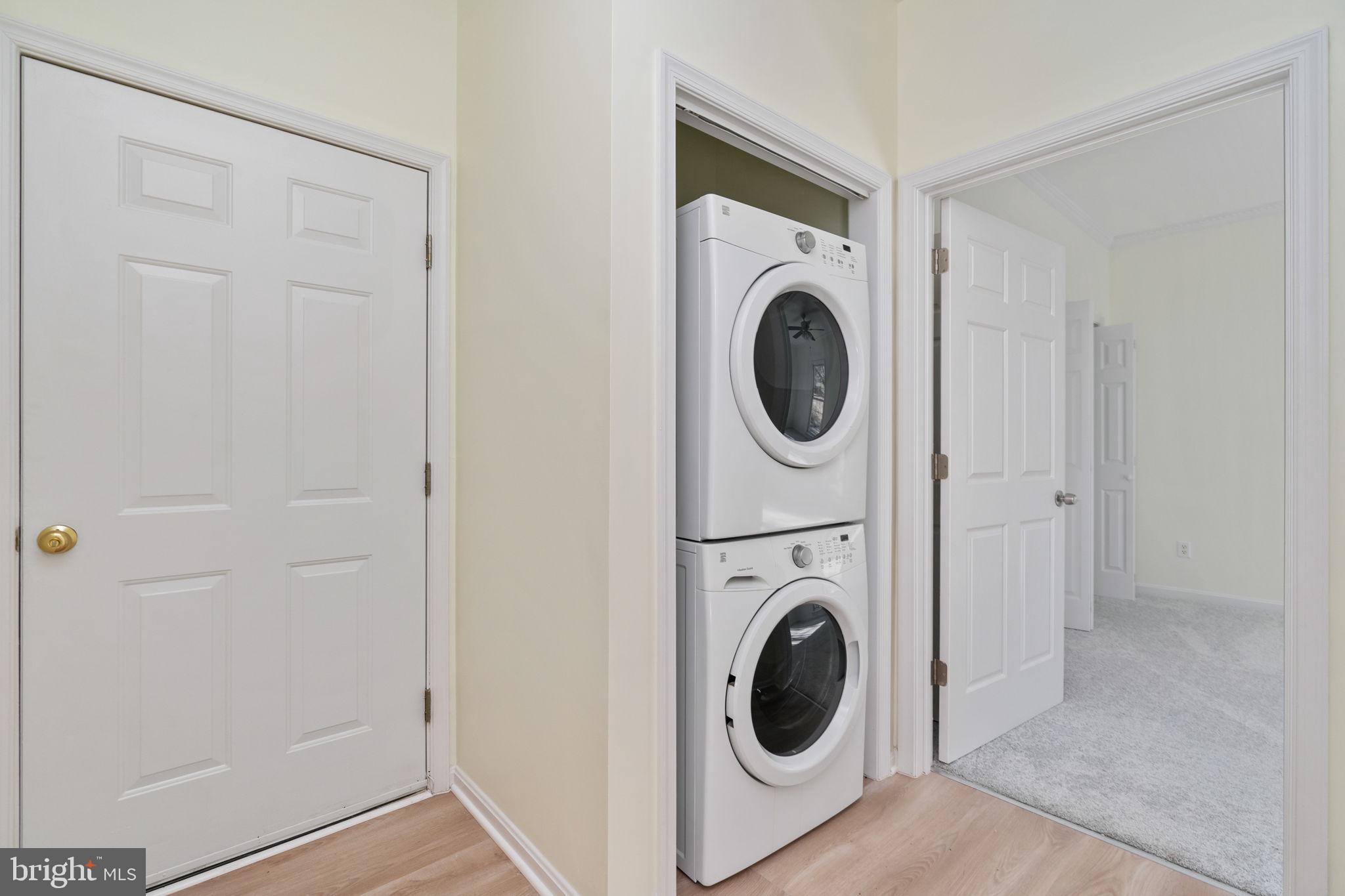 HUNTERS RIDGE - Residential