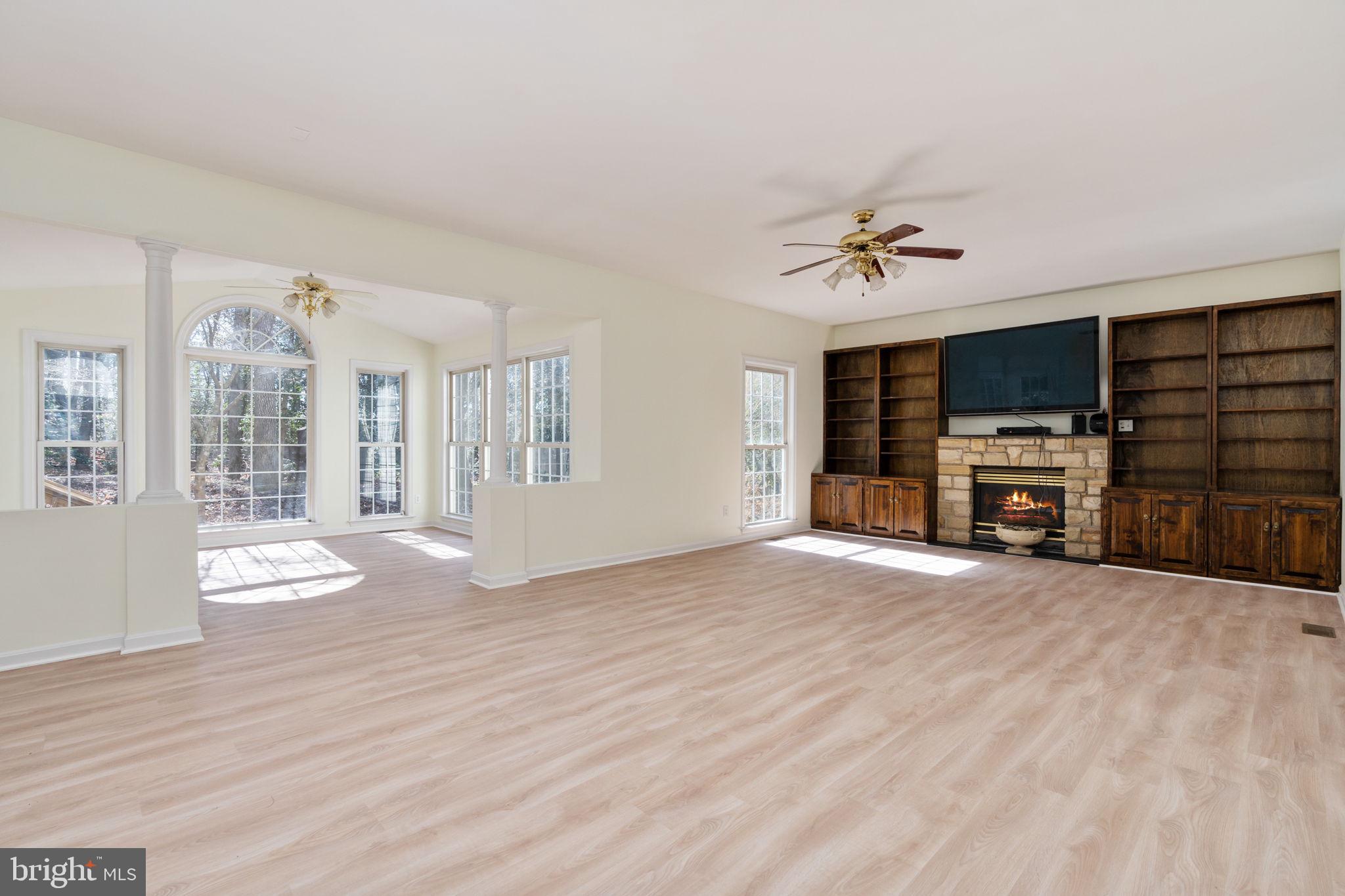 HUNTERS RIDGE - Residential