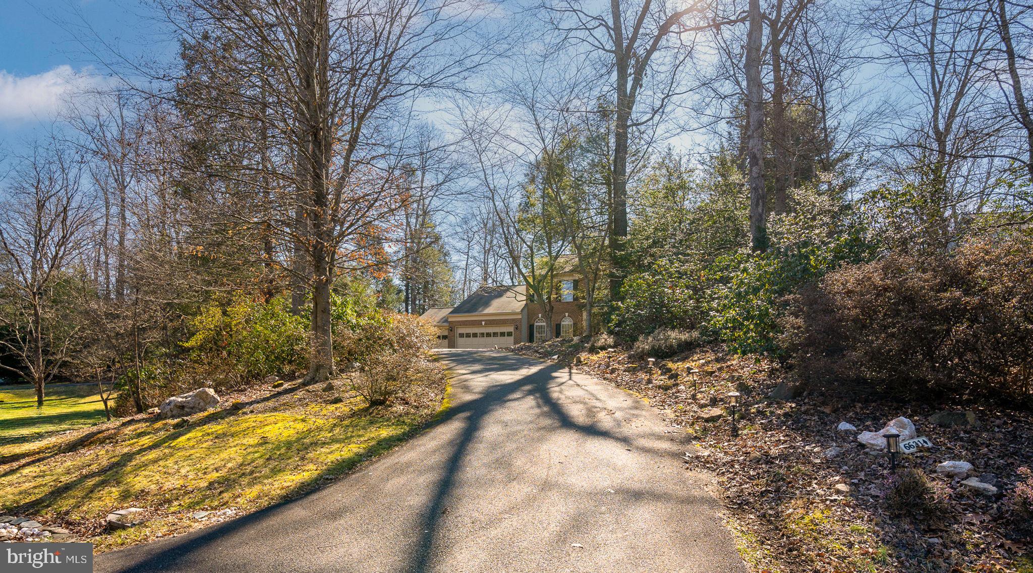 HUNTERS RIDGE - Residential