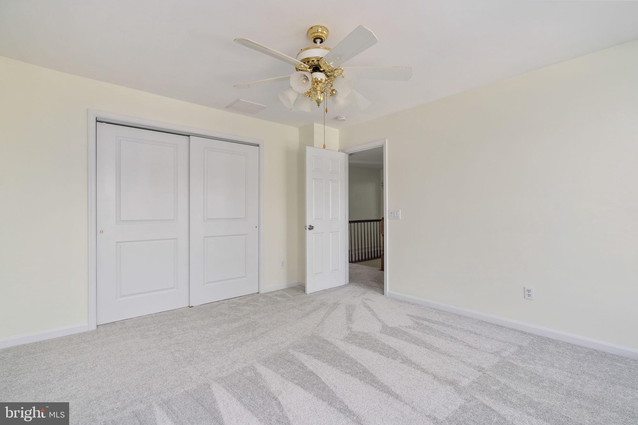 HUNTERS RIDGE - Residential