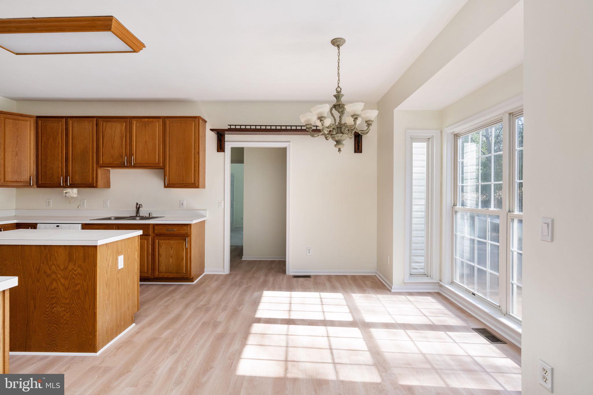 HUNTERS RIDGE - Residential