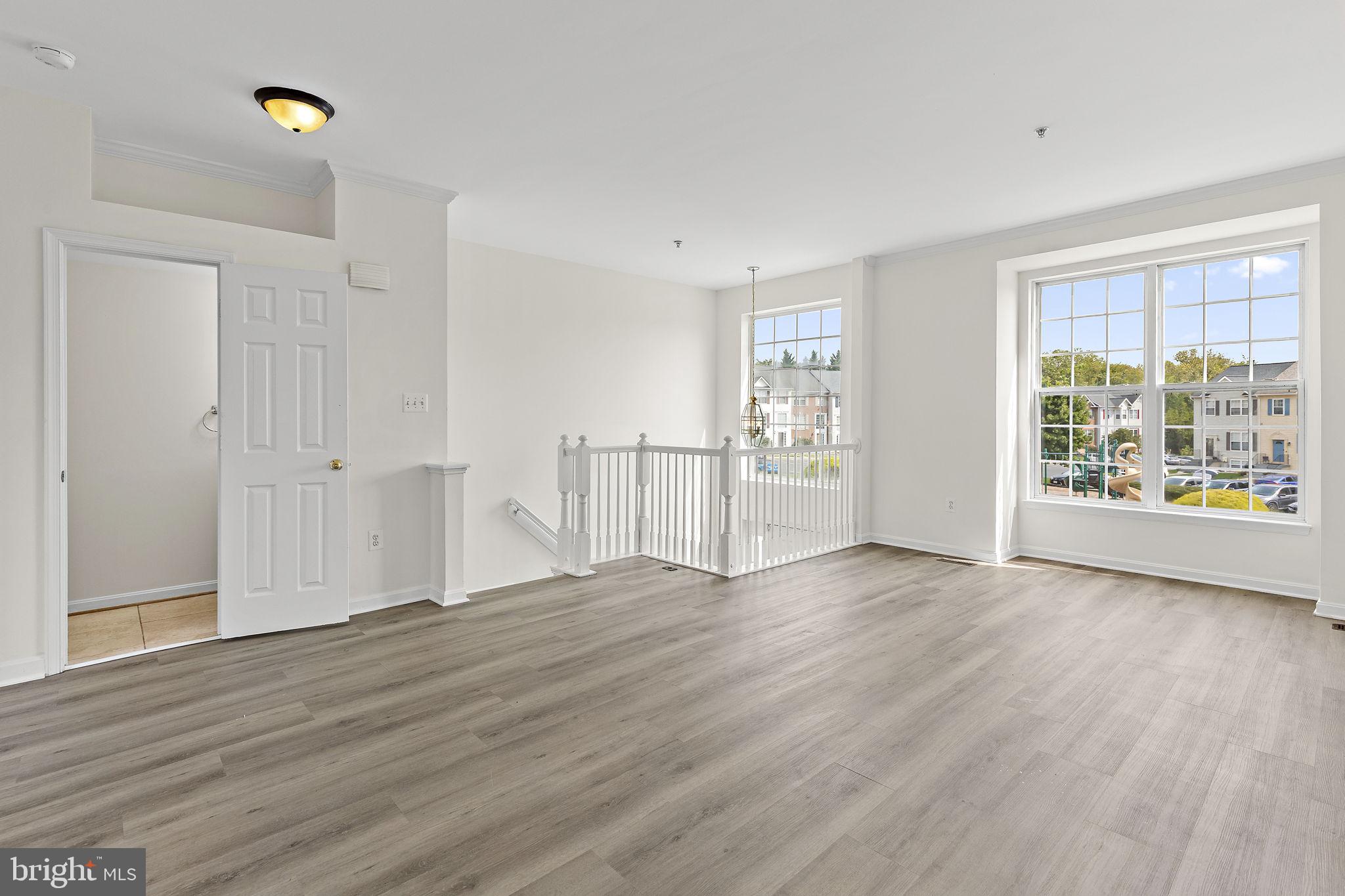 7108 LADD CIRCLE
