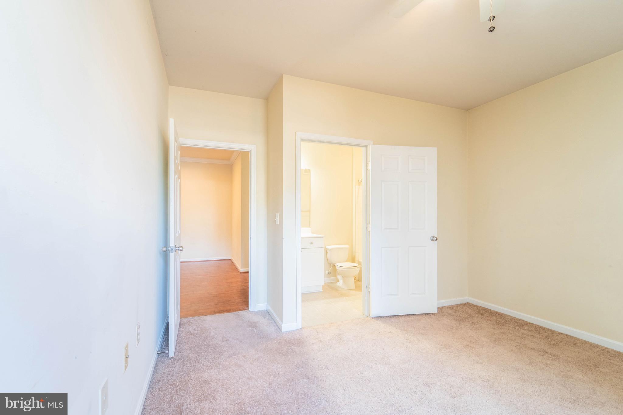 FAIRFAX RIDGE CONDOS - Residential Lease