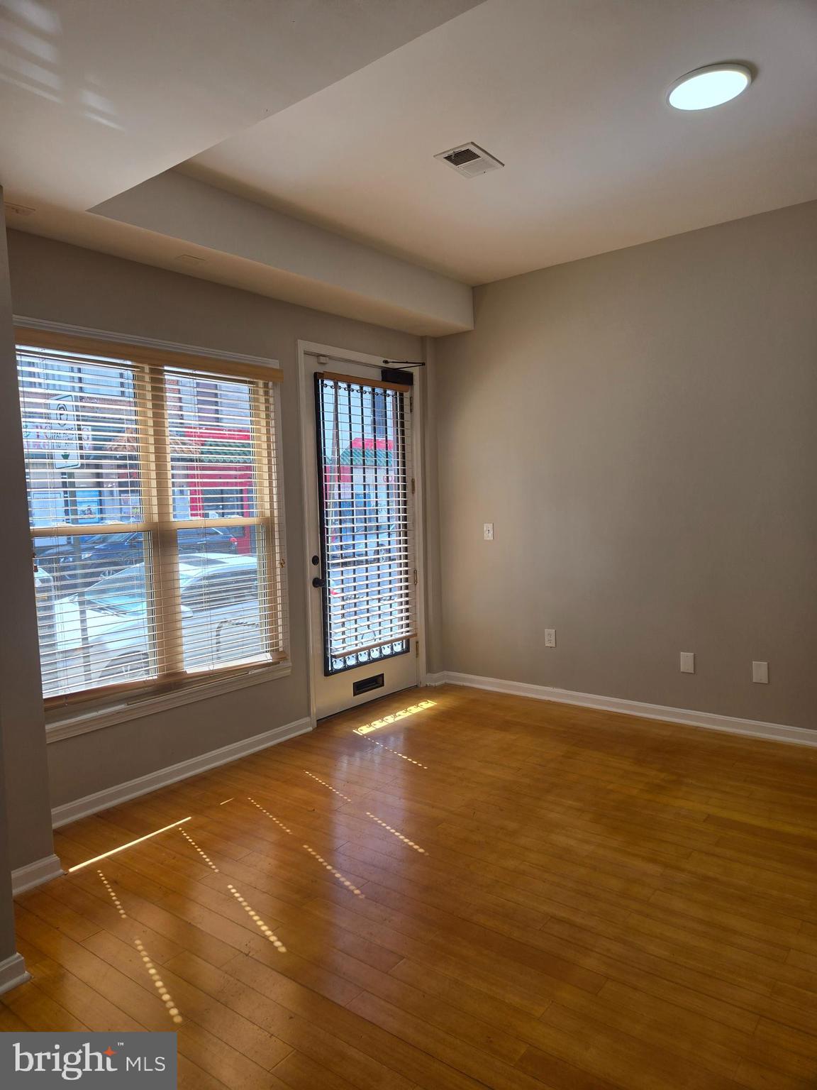 MARKET CENTER HISTORIC DISTRICT - Commercial Lease