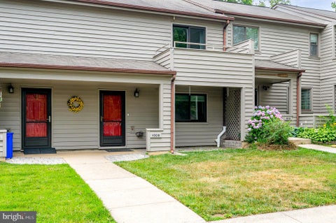 Townhouse For Sale - 1008 Cedar Ridge Court<br/> Anne Arundel County, ANNAPOLIS, MD 21403