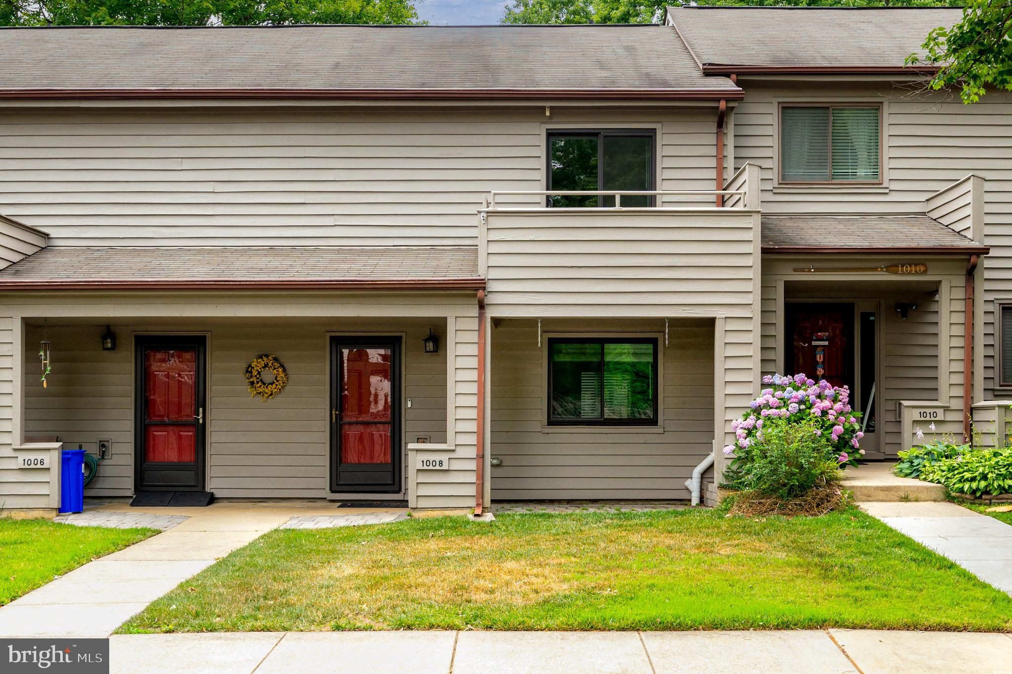 1008 CEDAR RIDGE COURT