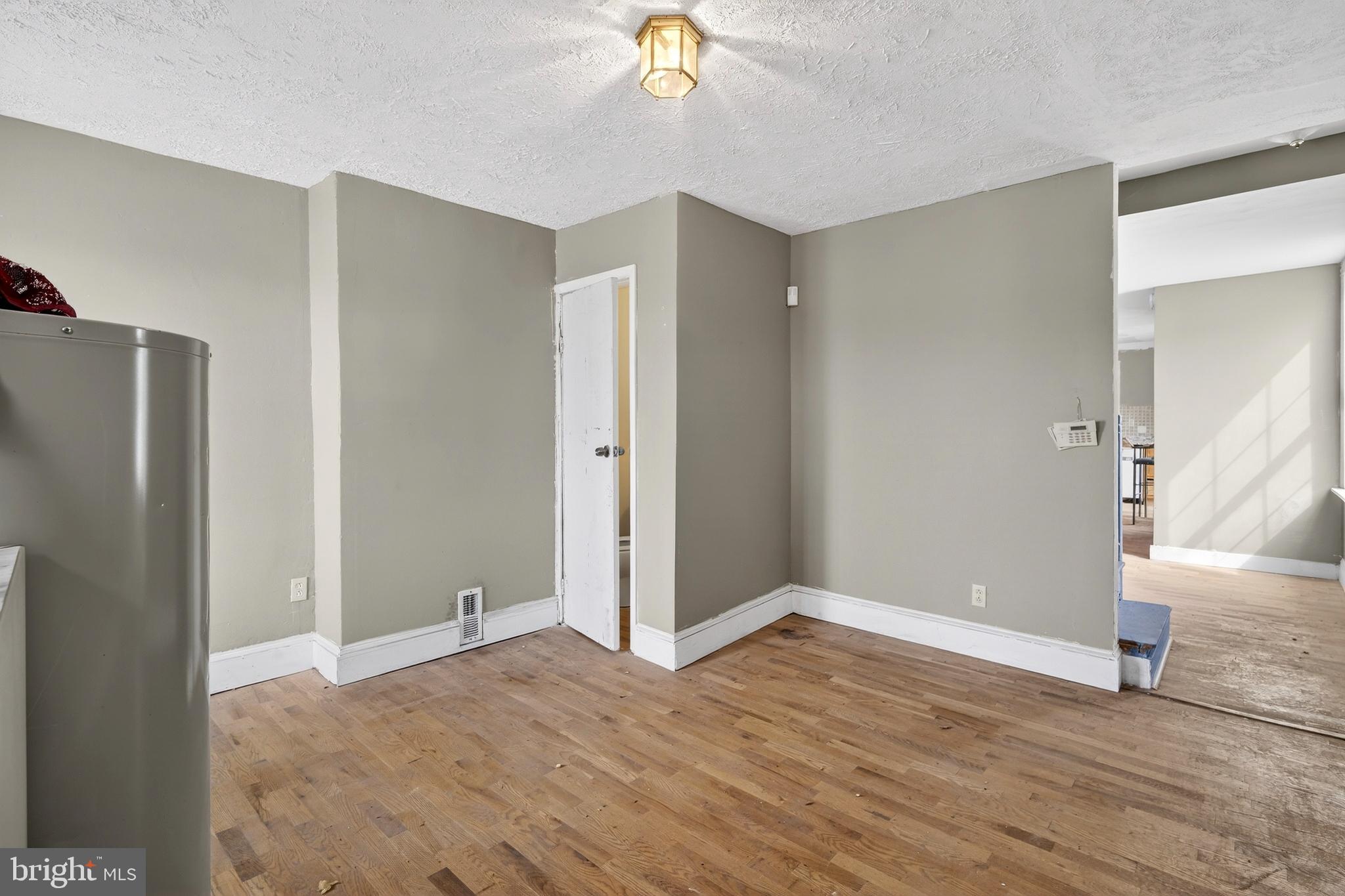 IRVINGTON - Residential