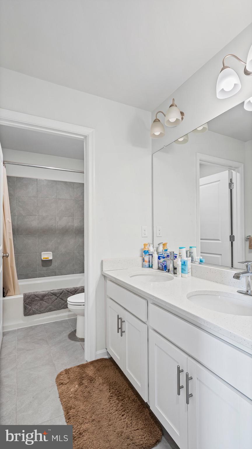 GREENWAY FARMS - Residential