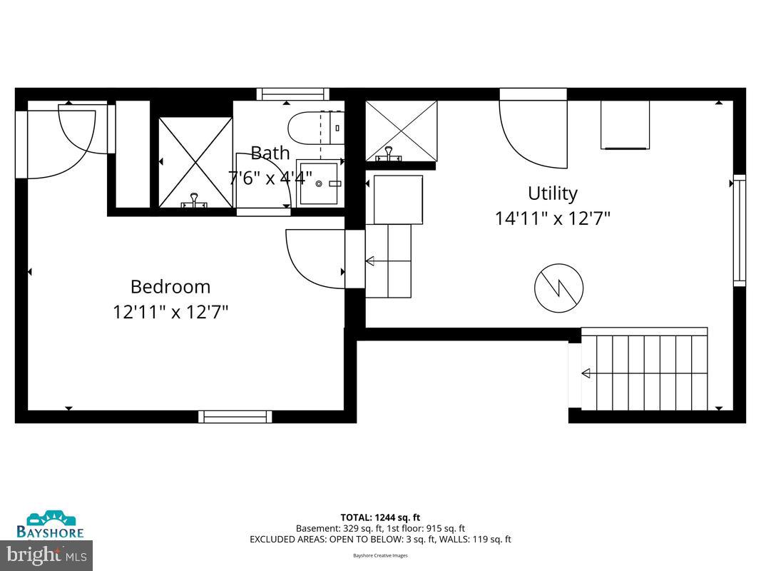 WOODLAND BEACH - Residential