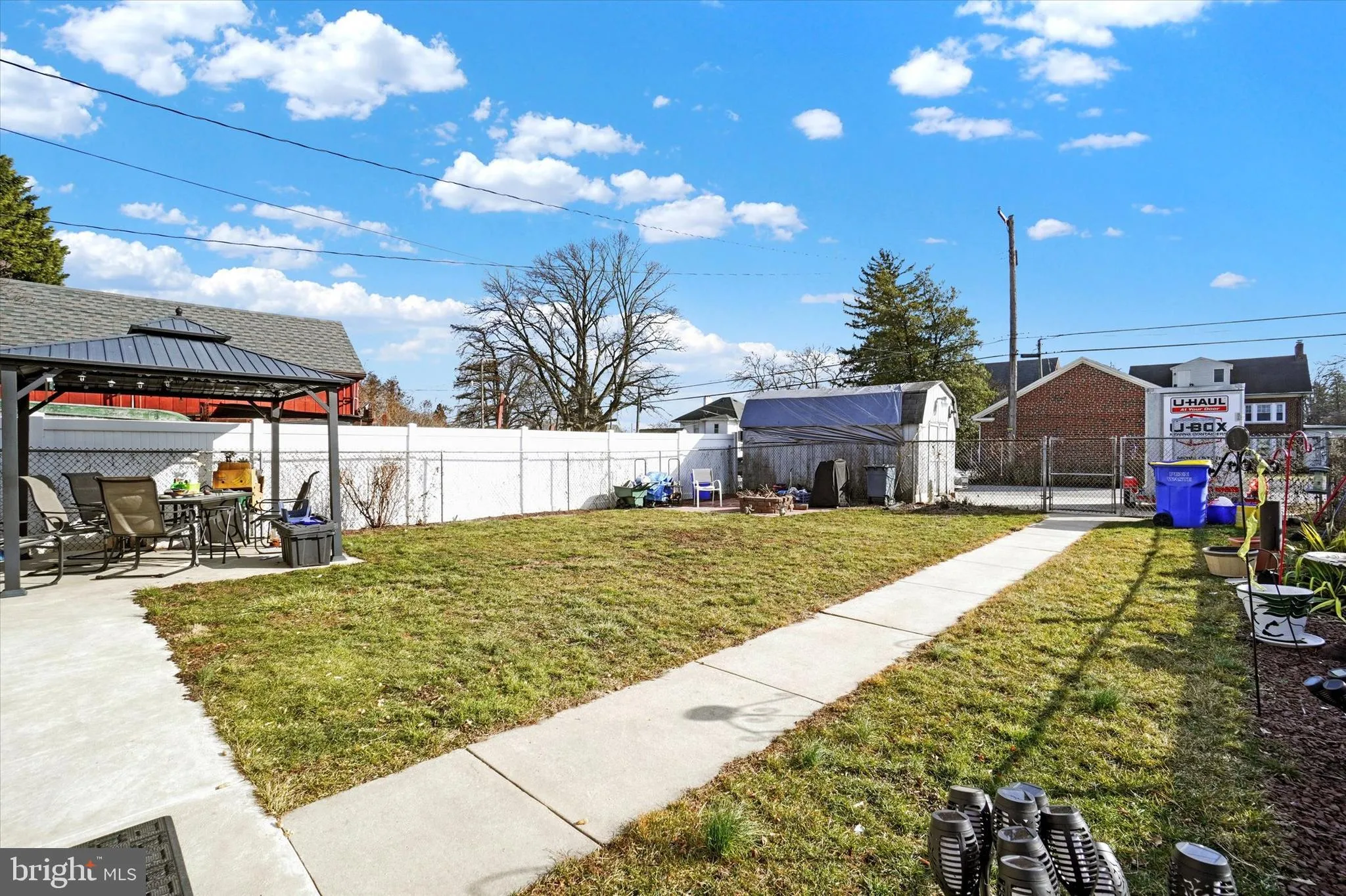 York, Pennsylvania 17403, United States, 2 Bedrooms Bedrooms, ,2 BathroomsBathrooms,Residential,Pending,6335