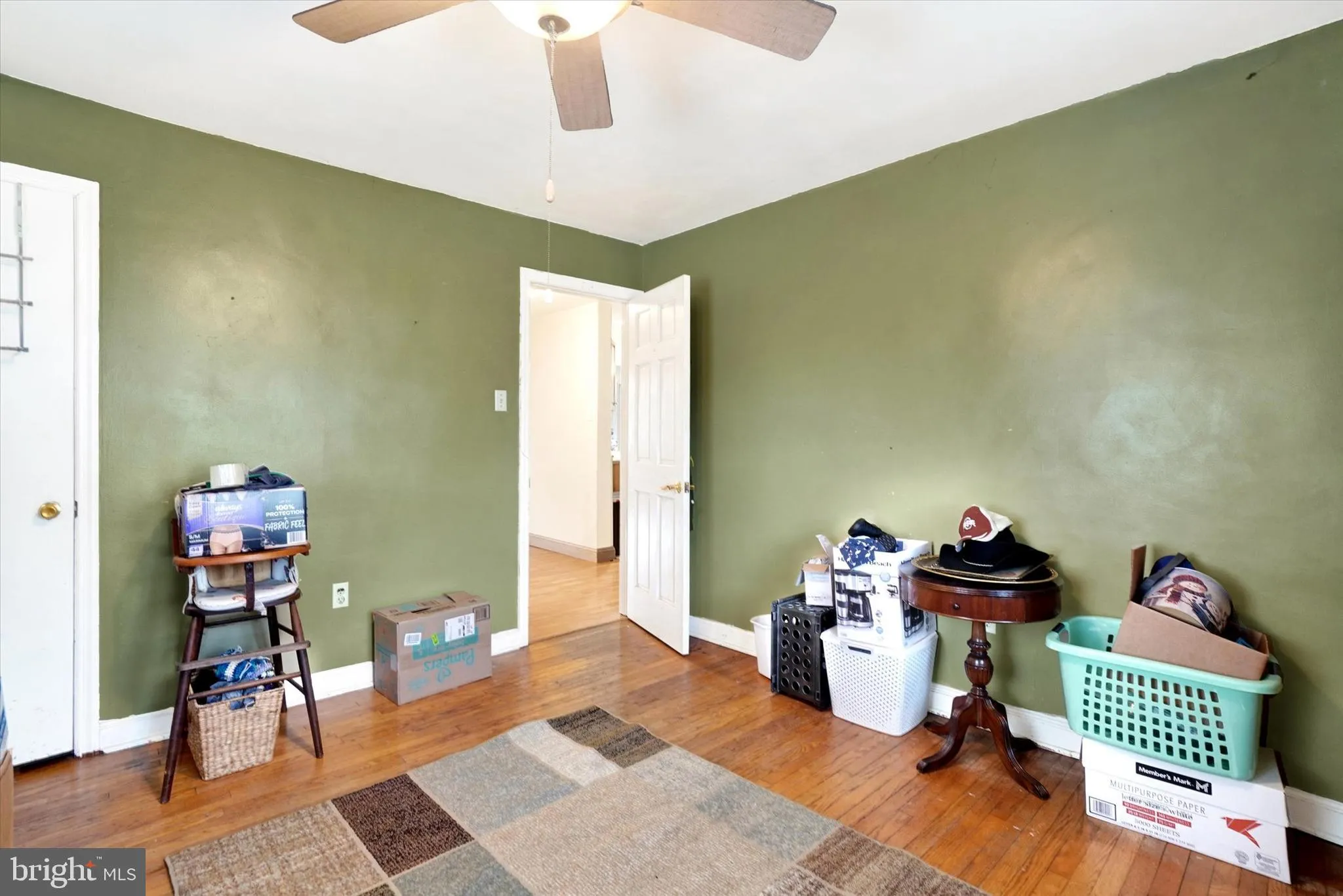 York, Pennsylvania 17403, United States, 2 Bedrooms Bedrooms, ,2 BathroomsBathrooms,Residential,Pending,6335