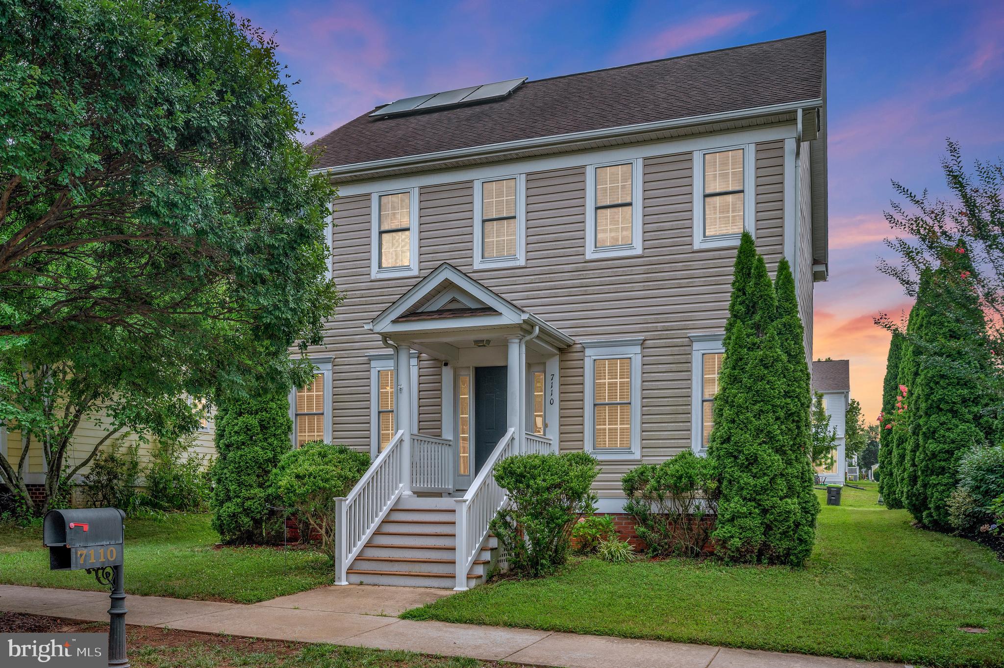 LADYSMITH VILLAGE - Residential