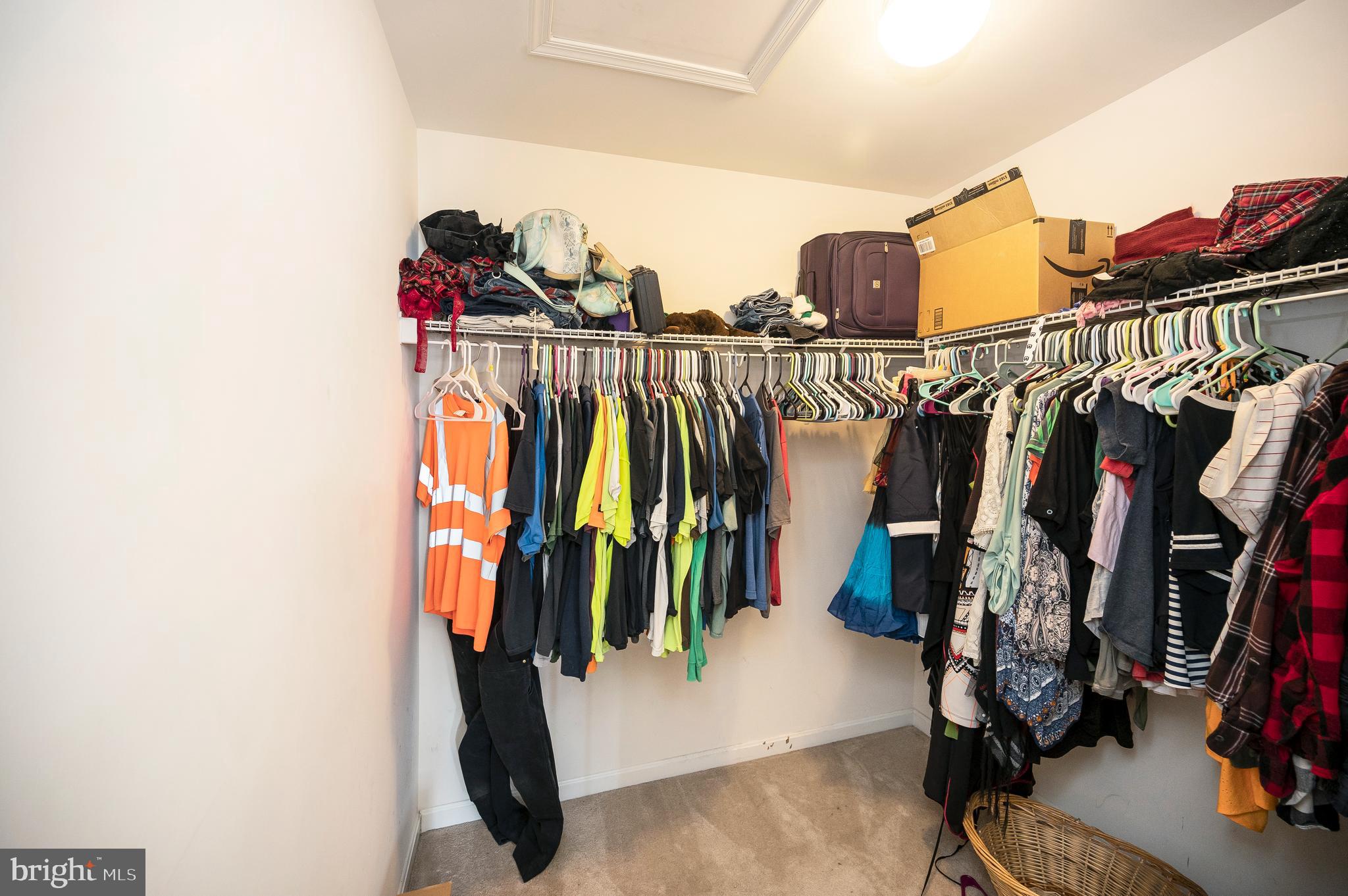 LADYSMITH VILLAGE - Residential