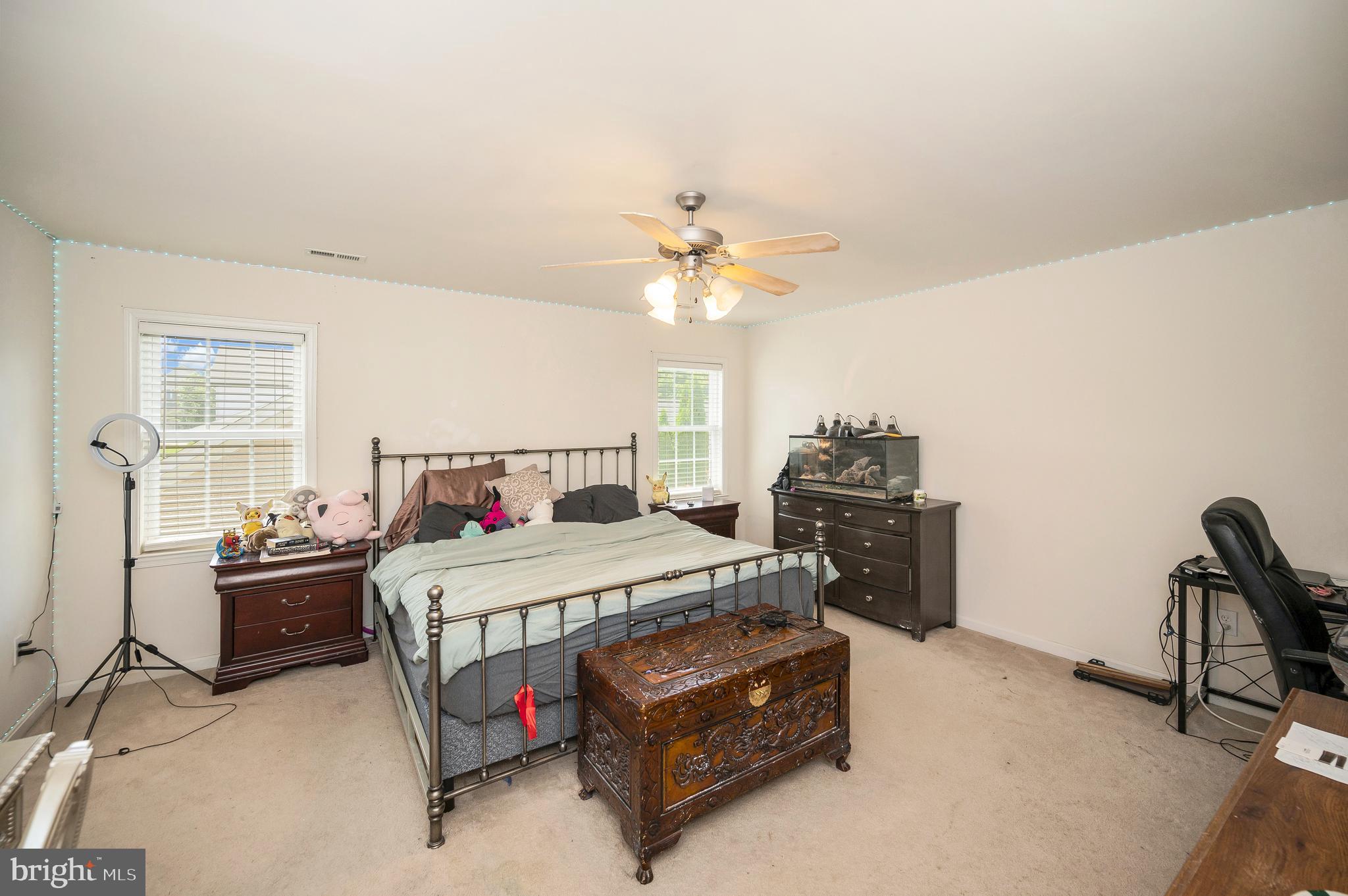 LADYSMITH VILLAGE - Residential