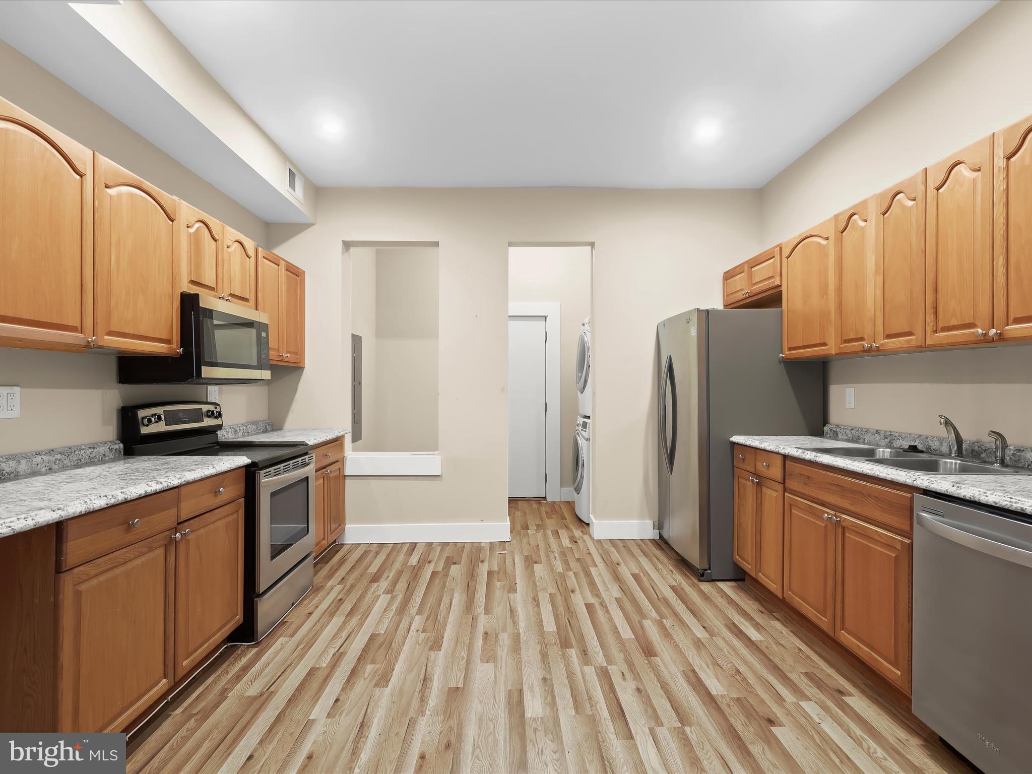 ROSEMONT - Residential