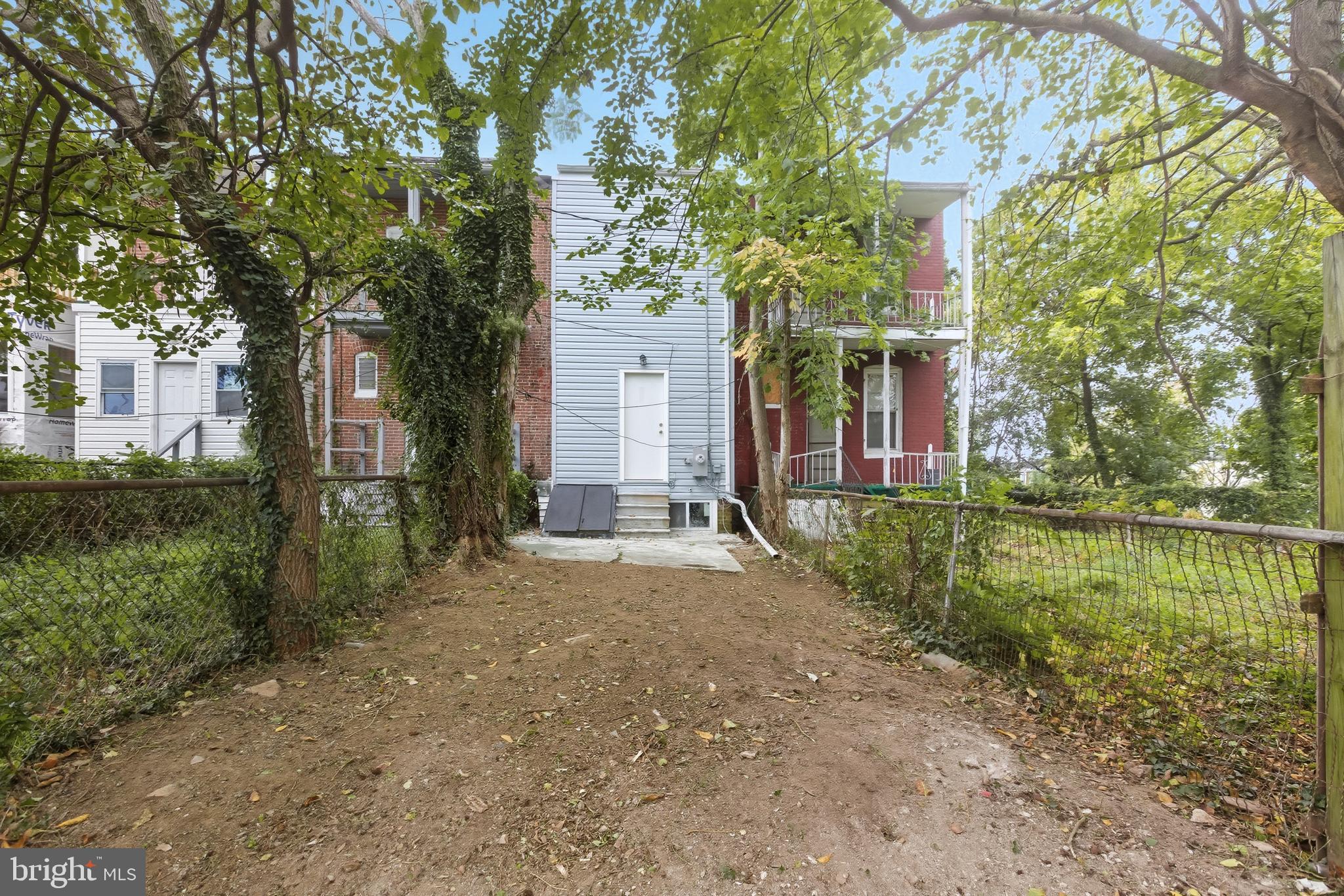 ROSEMONT - Residential