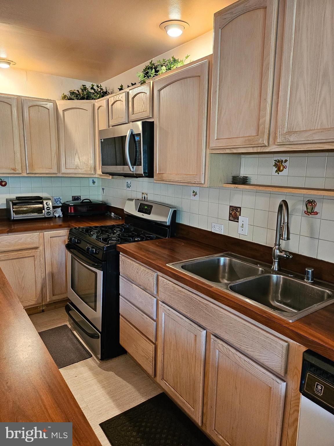 PARKLAWN - Residential