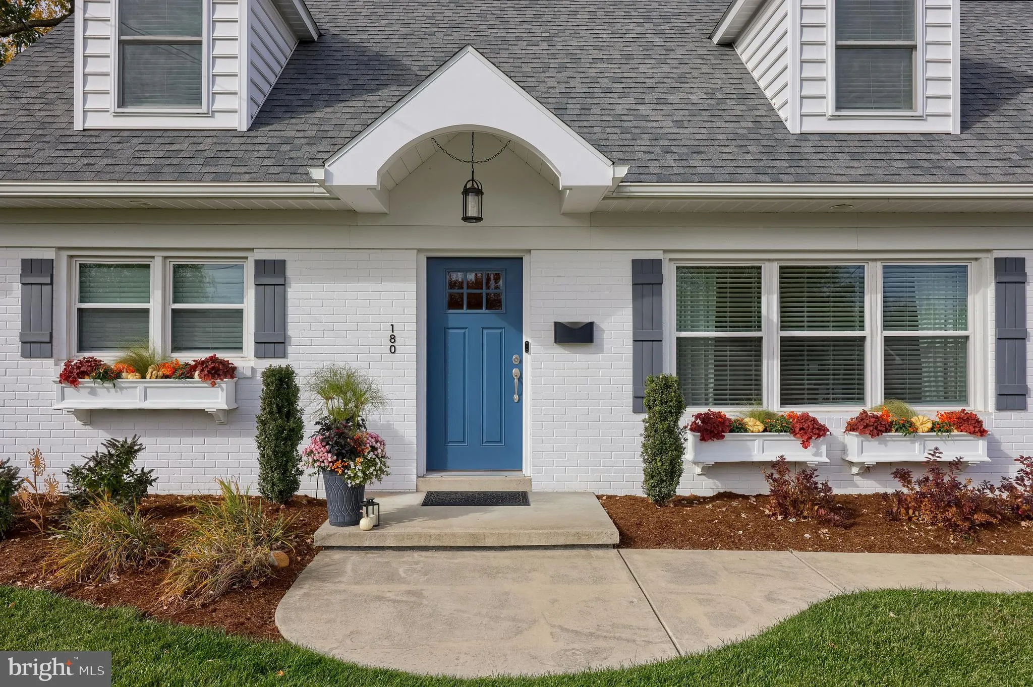 Strasburg, Pennsylvania 17579, United States, 3 Bedrooms Bedrooms, ,2 BathroomsBathrooms,Residential,Coming Soon,237820