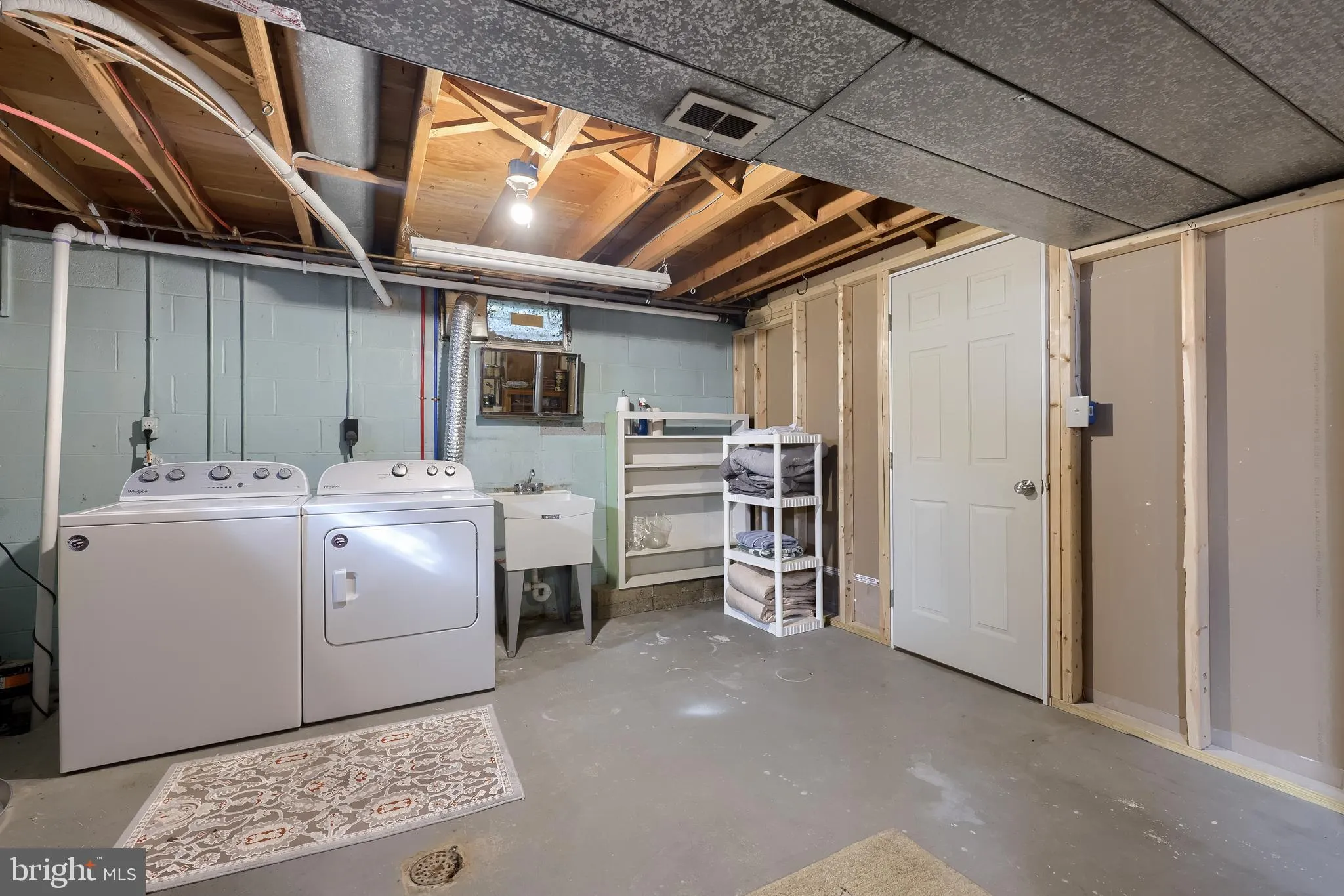 Strasburg, Pennsylvania 17579, United States, 3 Bedrooms Bedrooms, ,2 BathroomsBathrooms,Residential,Coming Soon,237820