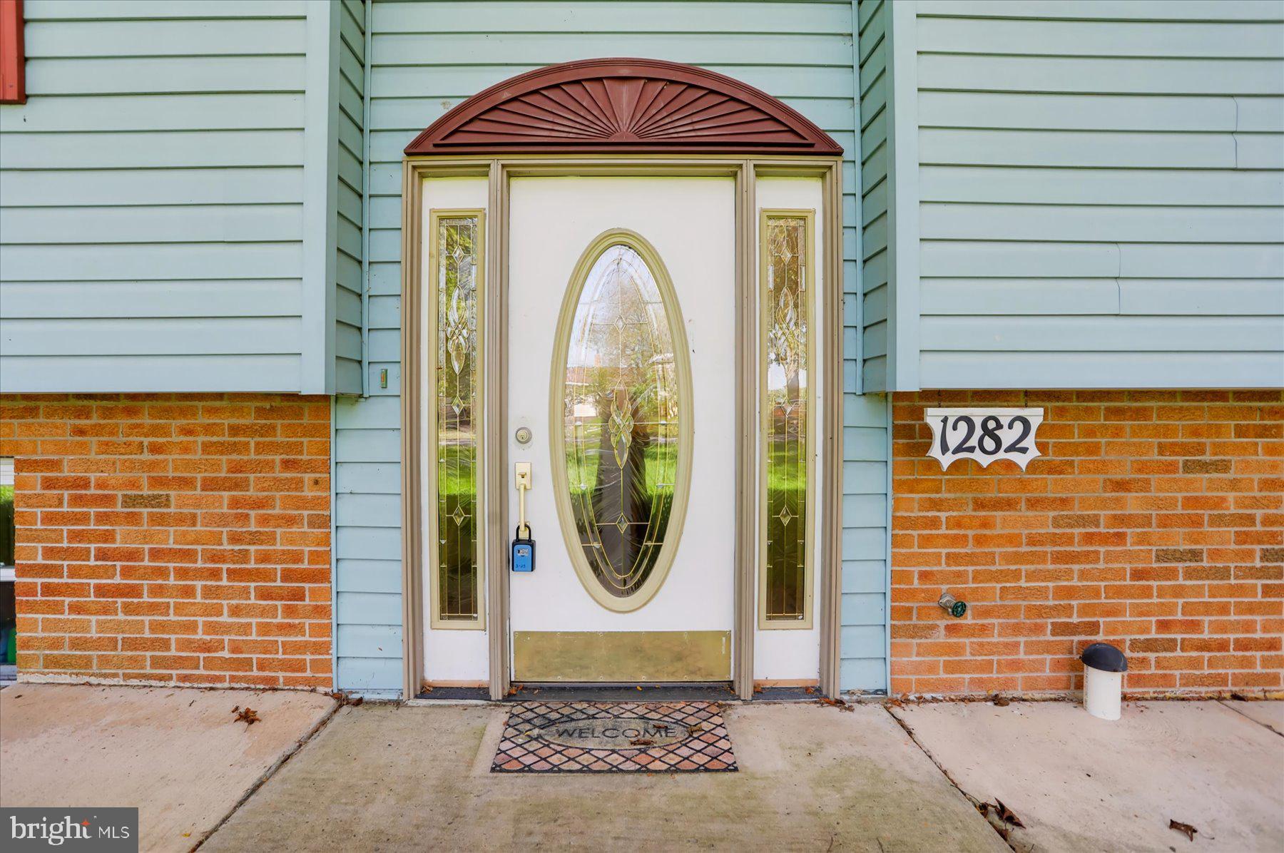 1282 DORUSS DRIVE