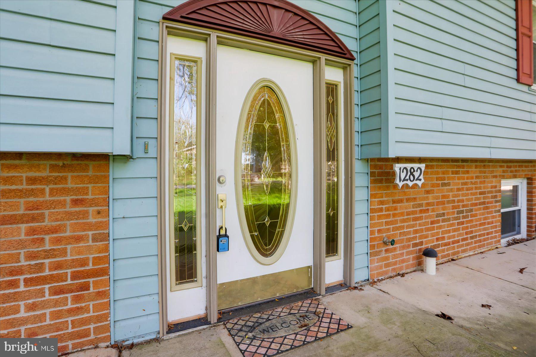 1282 DORUSS DRIVE