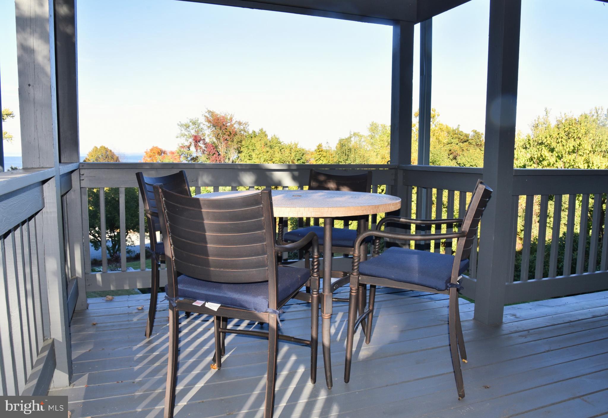 RIGBIE BLUFF - Residential