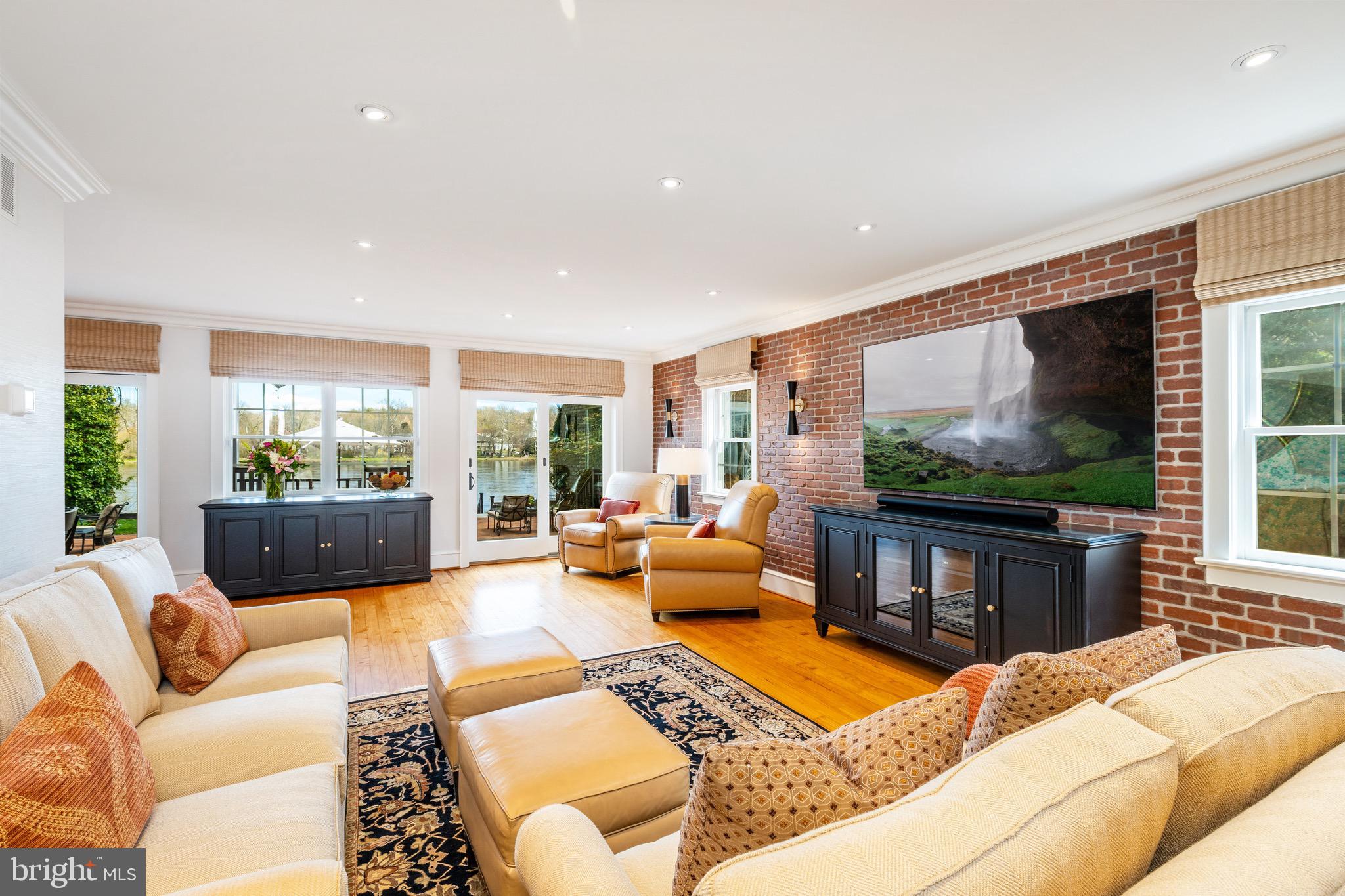 NEW HOPE - Residential