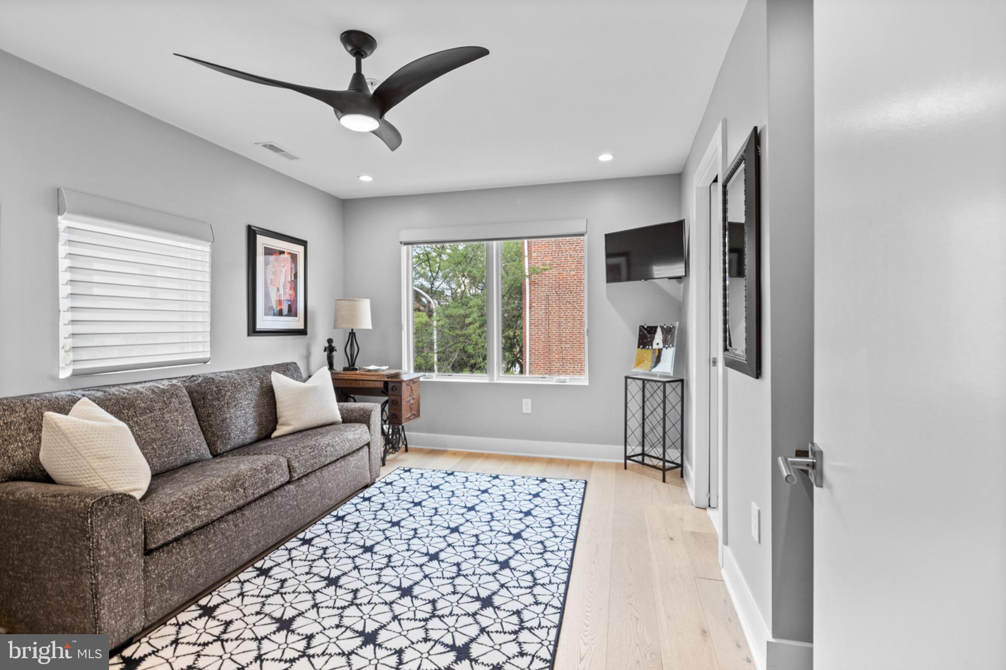 FITLER SQUARE - Residential