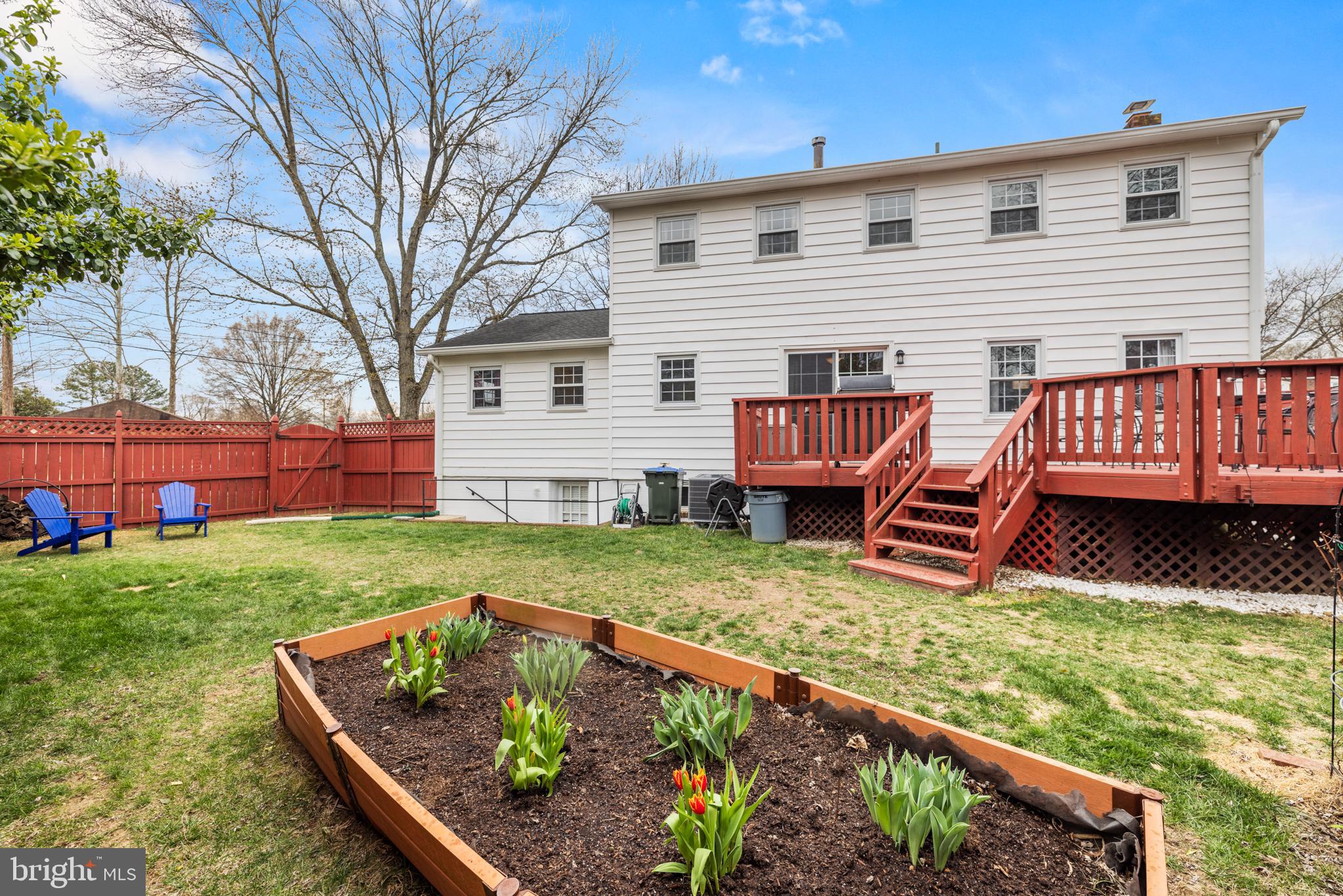 HAYFIELD FARM - Residential