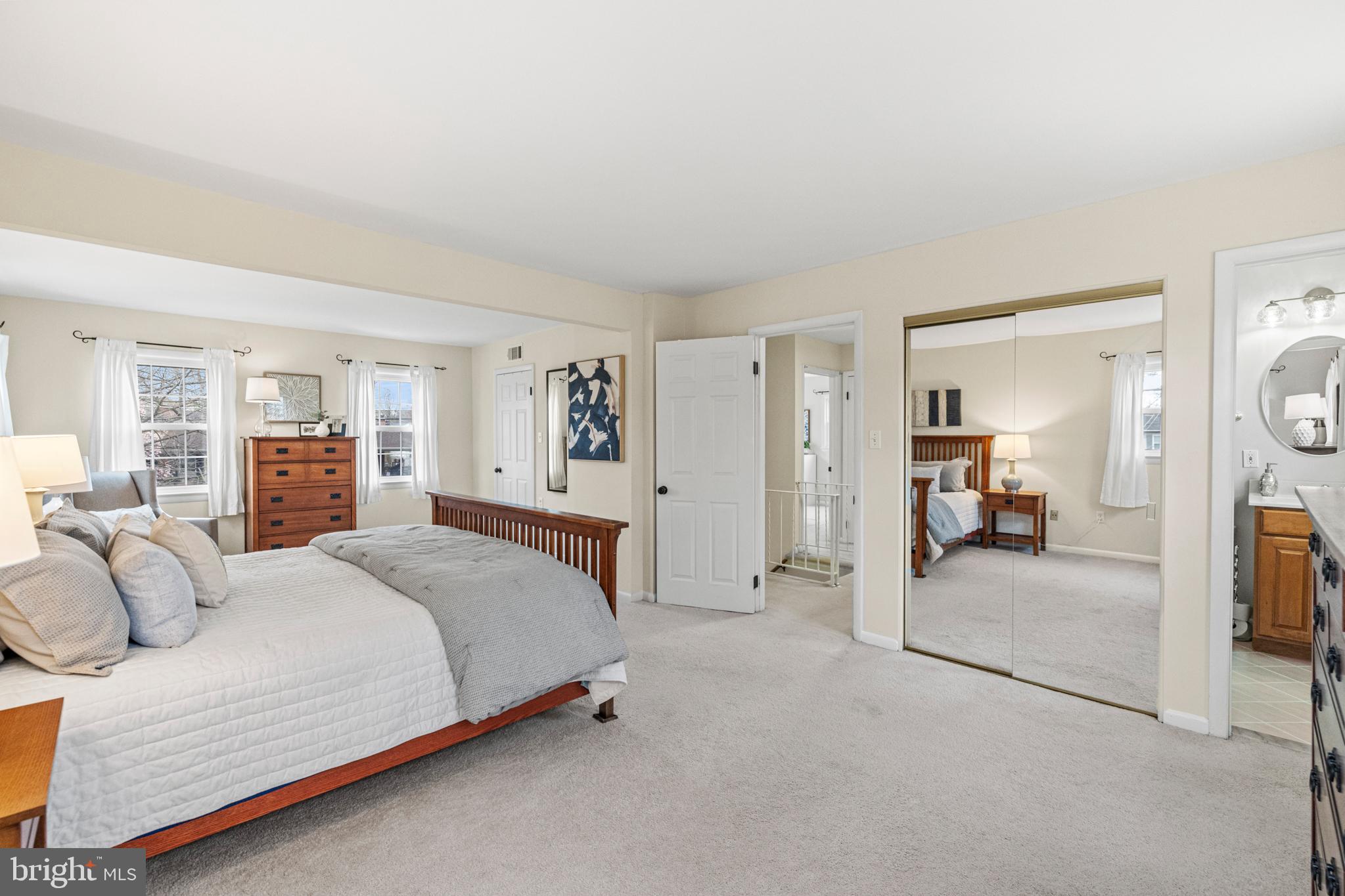 HAYFIELD FARM - Residential